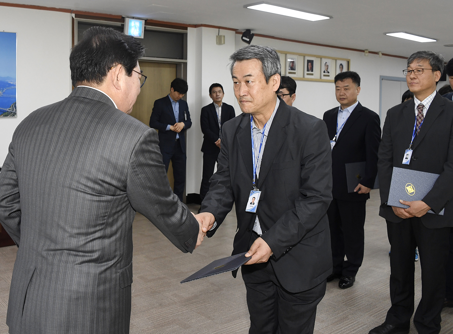 20180502-근속승진자 임용장 수여 172777.jpg