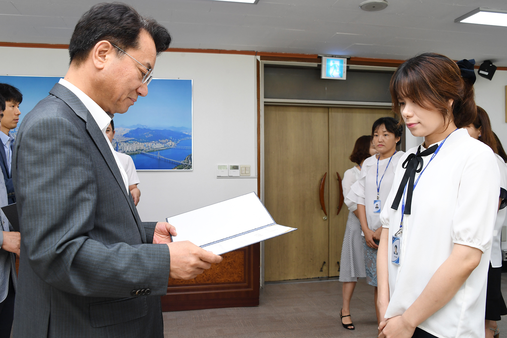 20180713-하반기 6급이하 승진자 임명장 수여식 174423.jpg