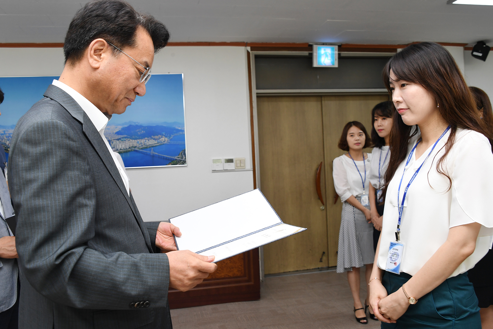 20180713-하반기 6급이하 승진자 임명장 수여식 174427.jpg