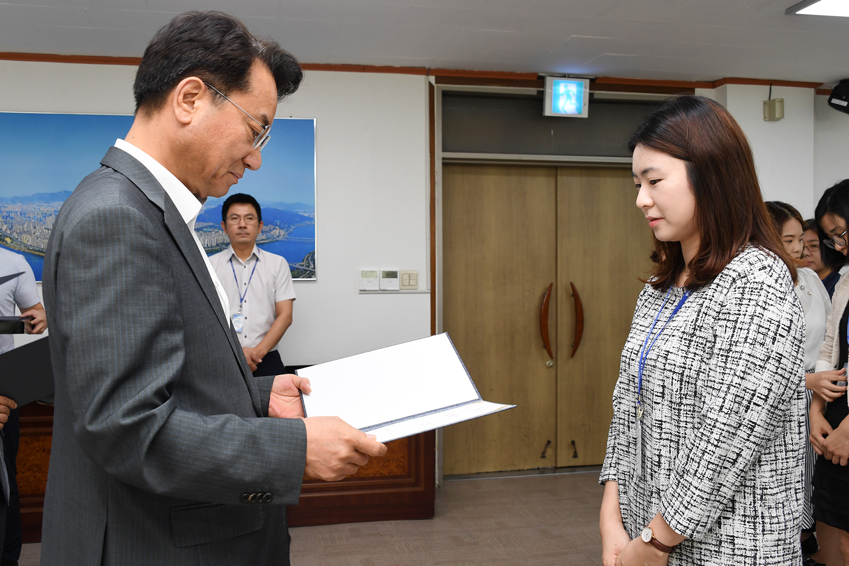 20180713-하반기 6급이하 승진자 임명장 수여식 174438.jpg