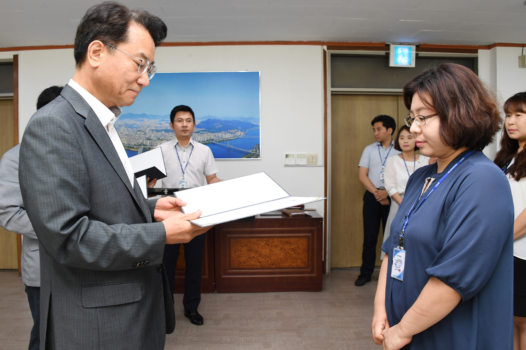 20180713-하반기 6급이하 승진자 임명장 수여식 174413.jpg