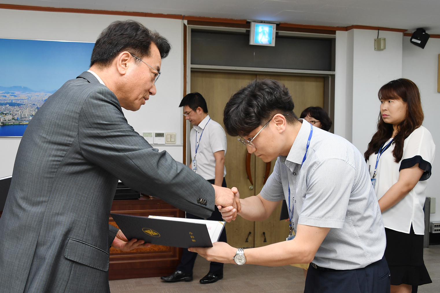 20180713-하반기 6급이하 승진자 임명장 수여식 174478.jpg