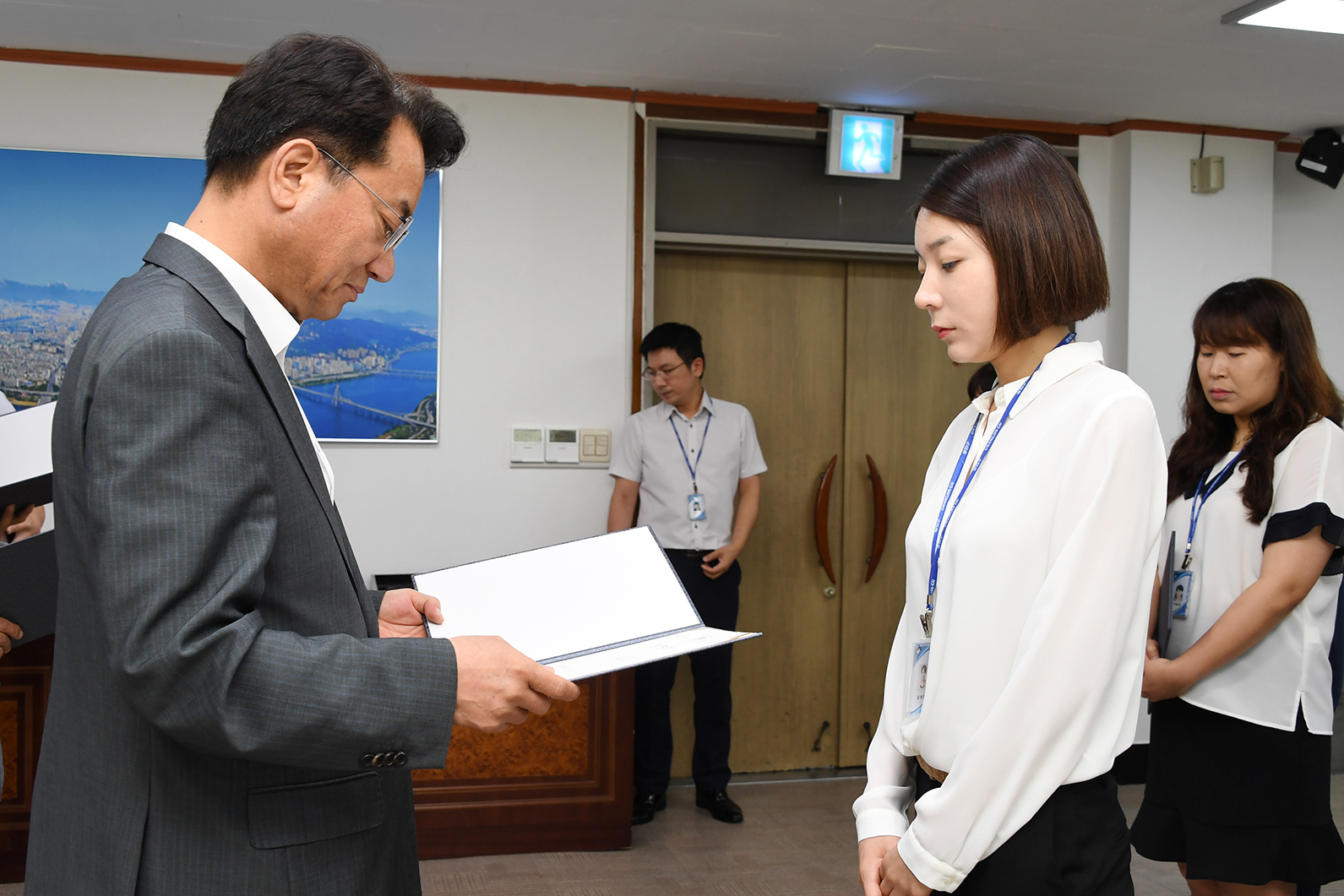 20180713-하반기 6급이하 승진자 임명장 수여식 174479.jpg