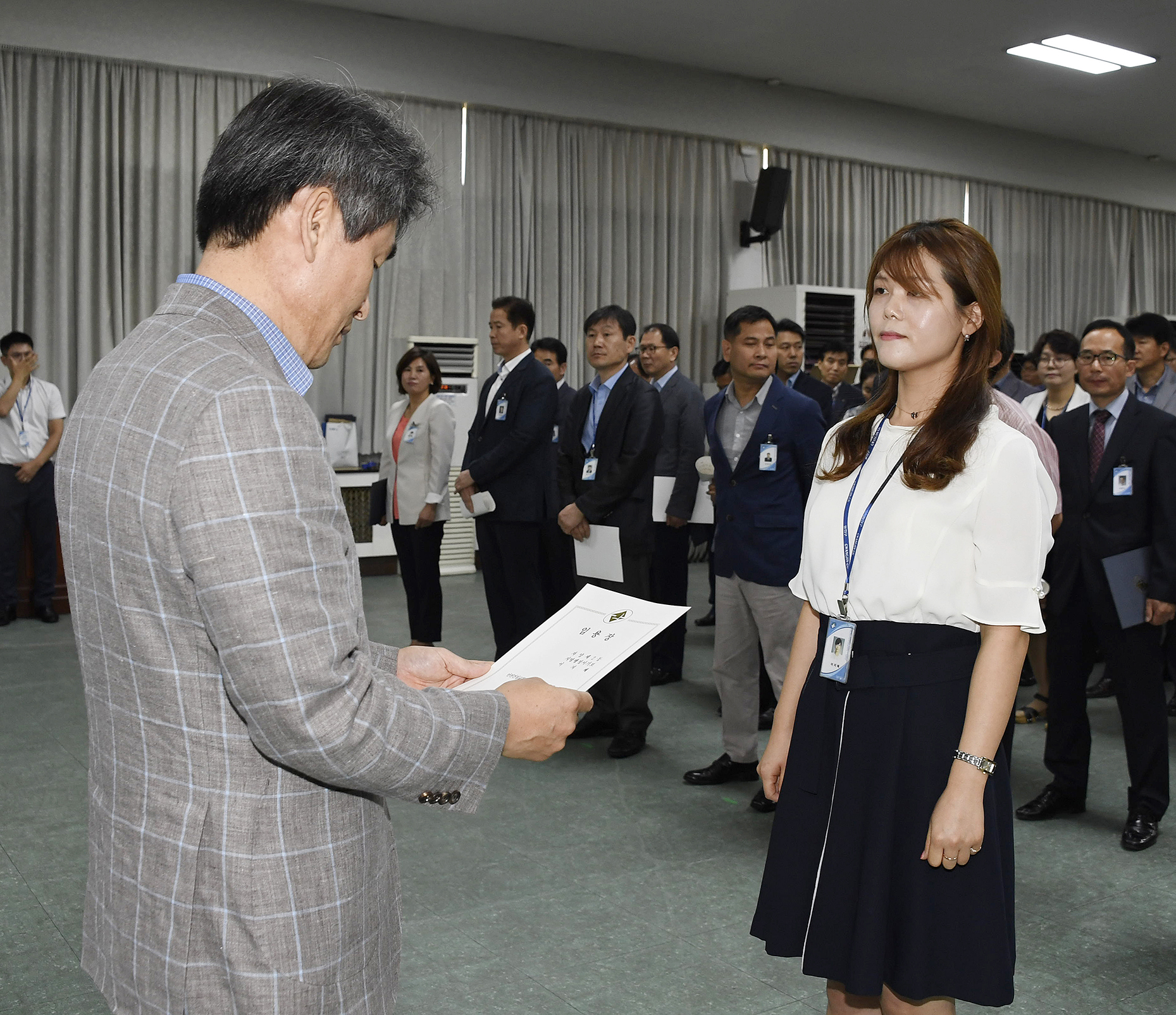 20170629-2017년 하반기 정기인사발령 발령장 수여 158284.jpg