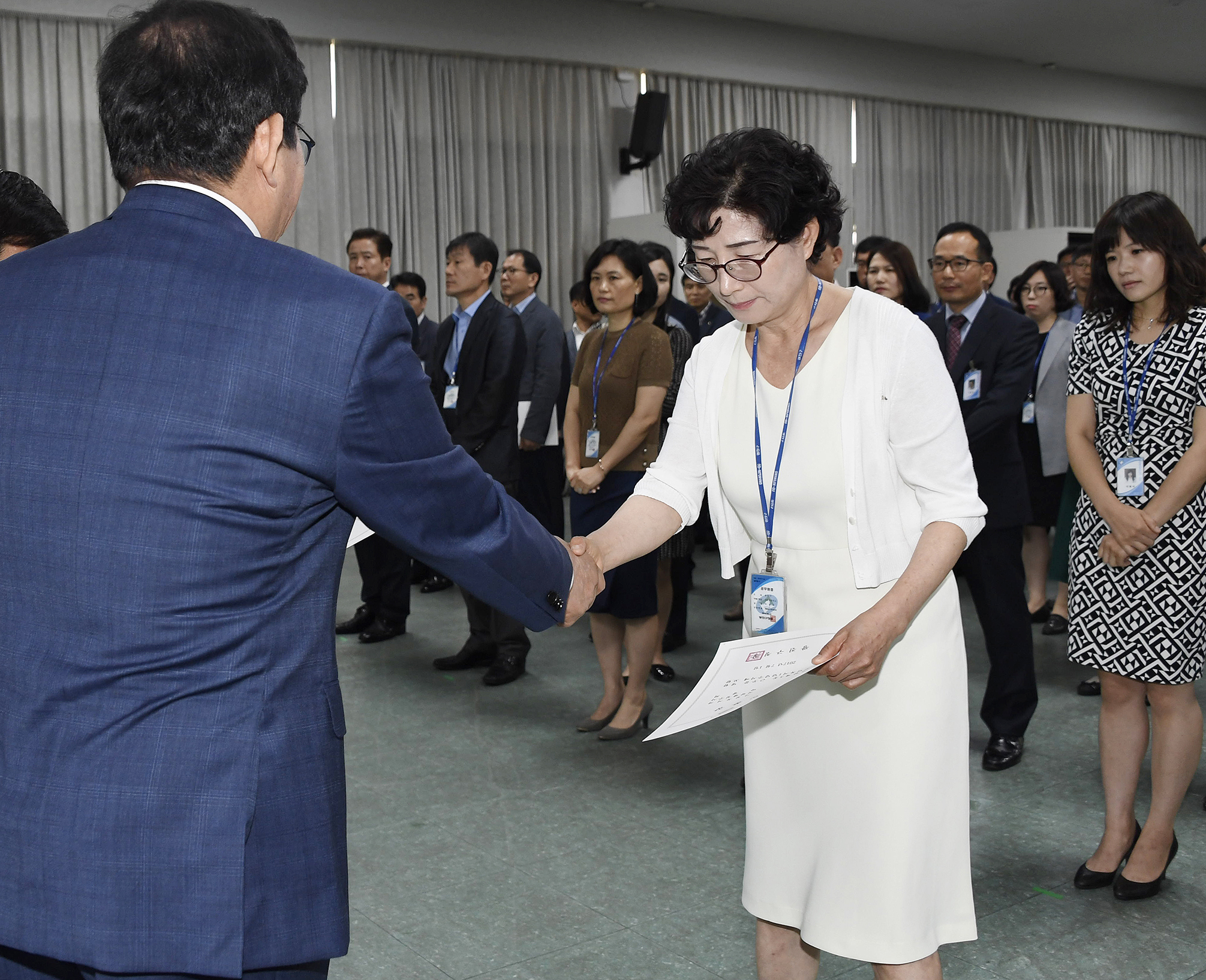 20170629-2017년 하반기 정기인사발령 발령장 수여 158042.jpg