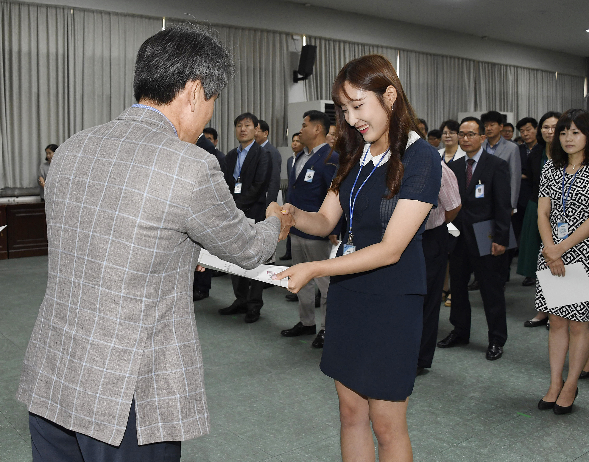 20170629-2017년 하반기 정기인사발령 발령장 수여 158306.jpg