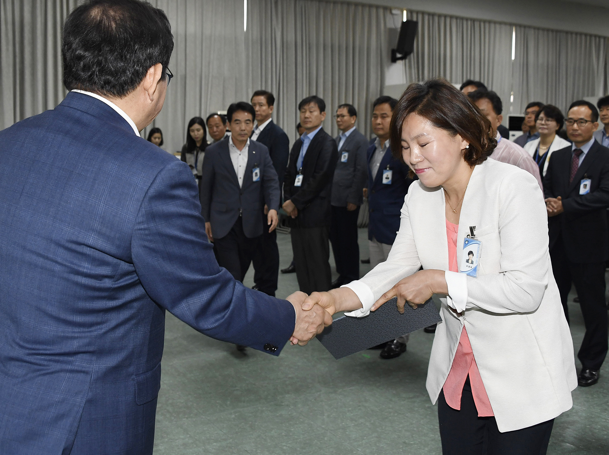 20170629-2017년 하반기 정기인사발령 발령장 수여 157888.jpg