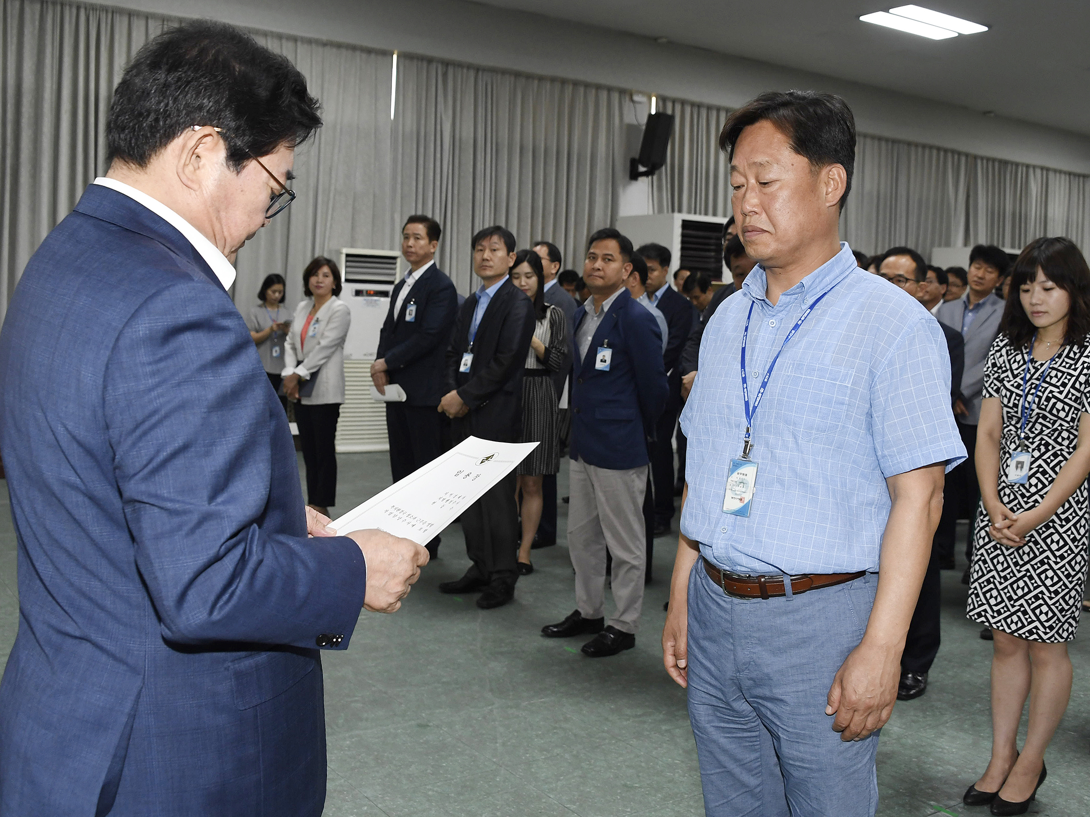 20170629-2017년 하반기 정기인사발령 발령장 수여 157970.jpg