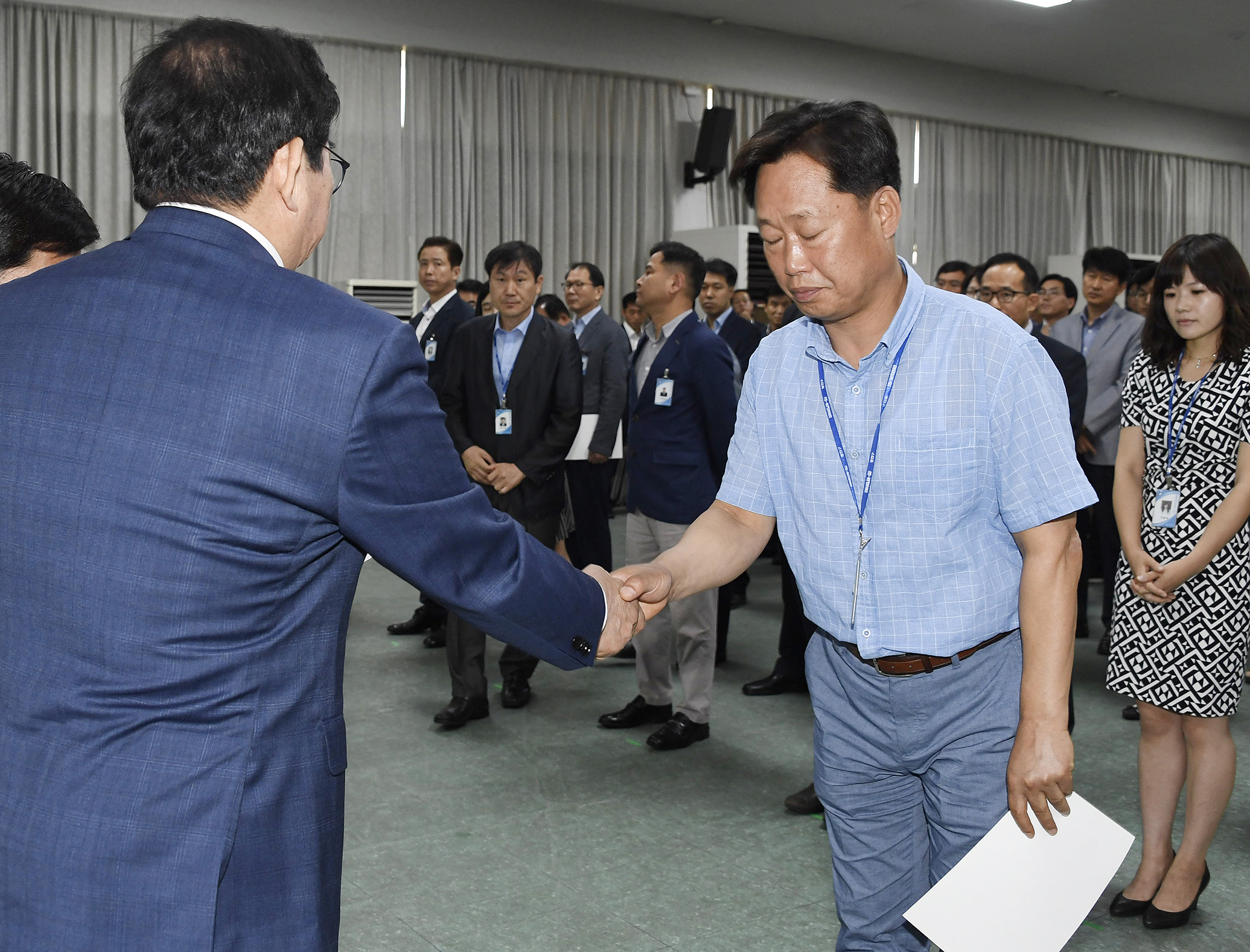 20170629-2017년 하반기 정기인사발령 발령장 수여 157972.jpg