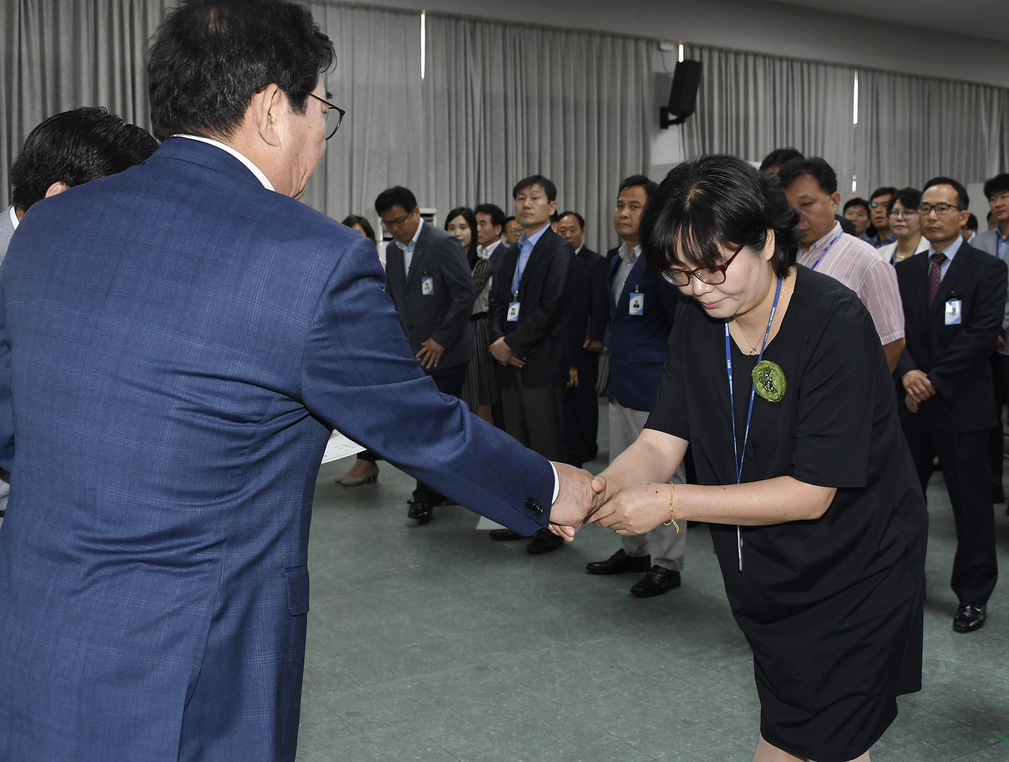 20170629-2017년 하반기 정기인사발령 발령장 수여 157951.jpg