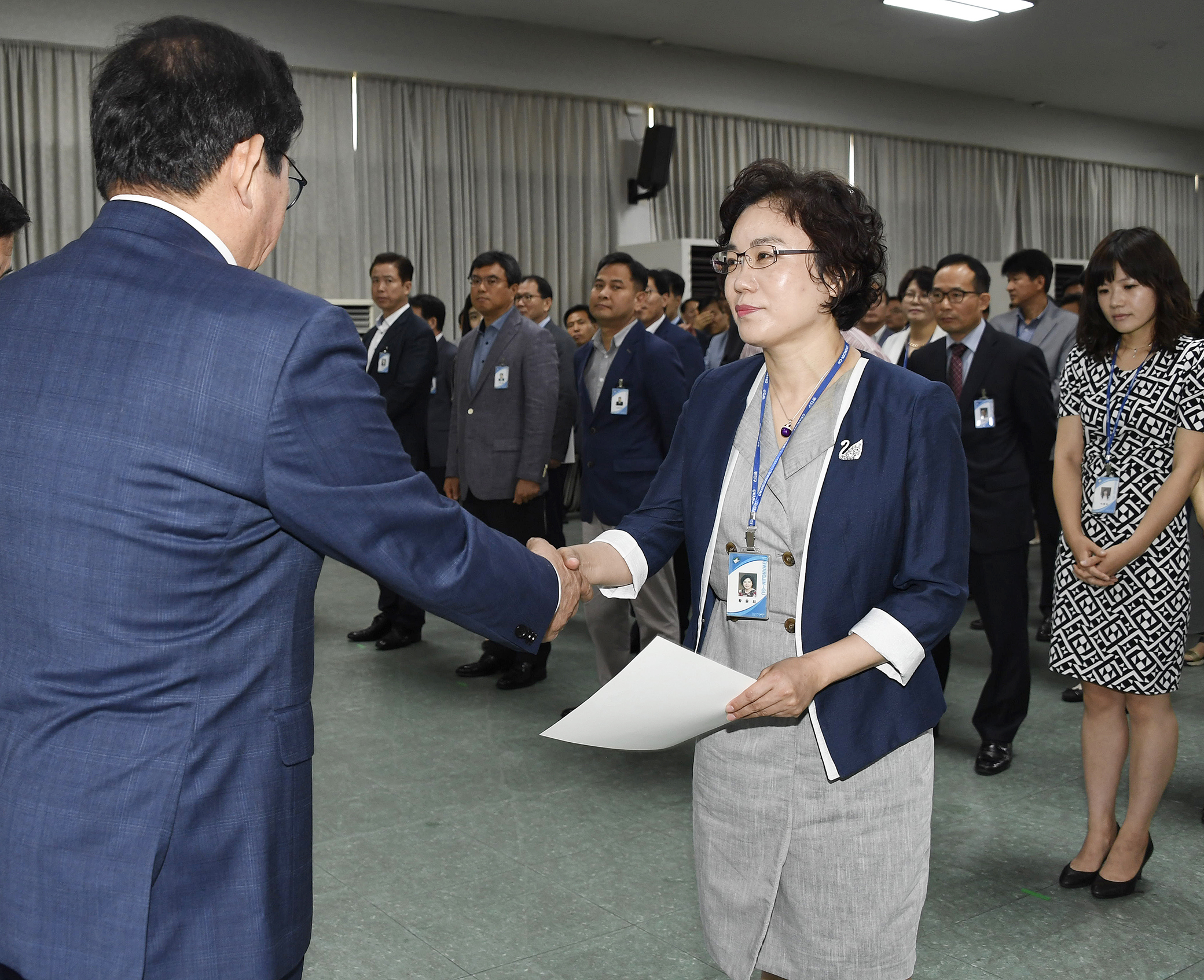 20170629-2017년 하반기 정기인사발령 발령장 수여 157980.jpg