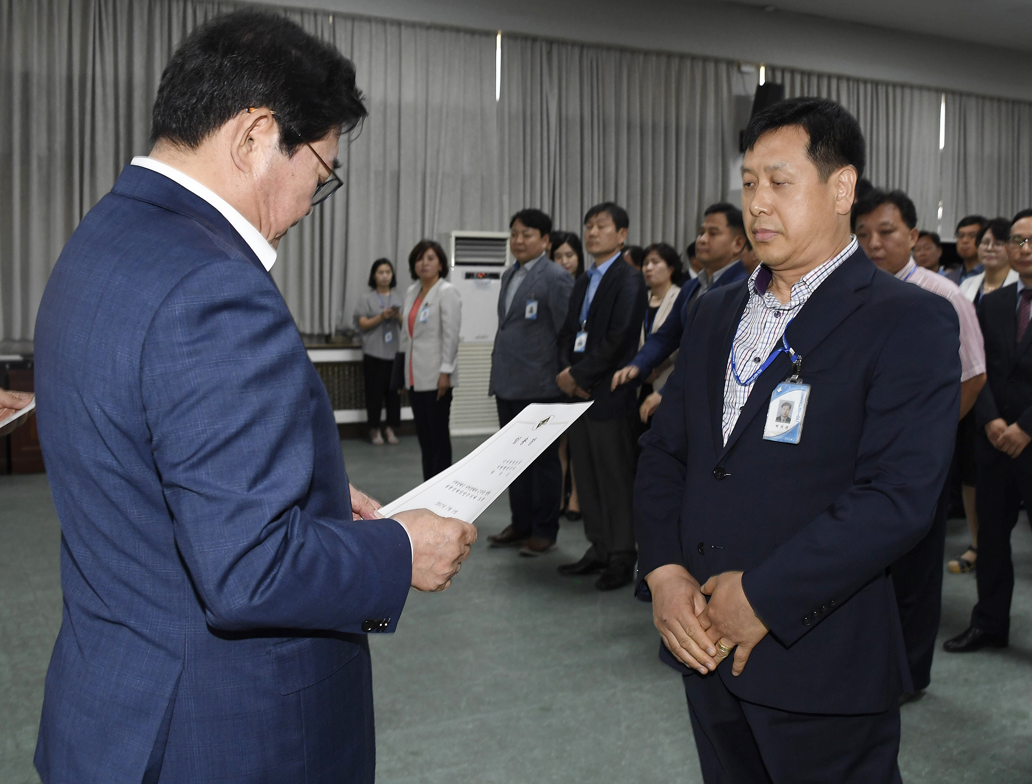 20170629-2017년 하반기 정기인사발령 발령장 수여 157955.jpg