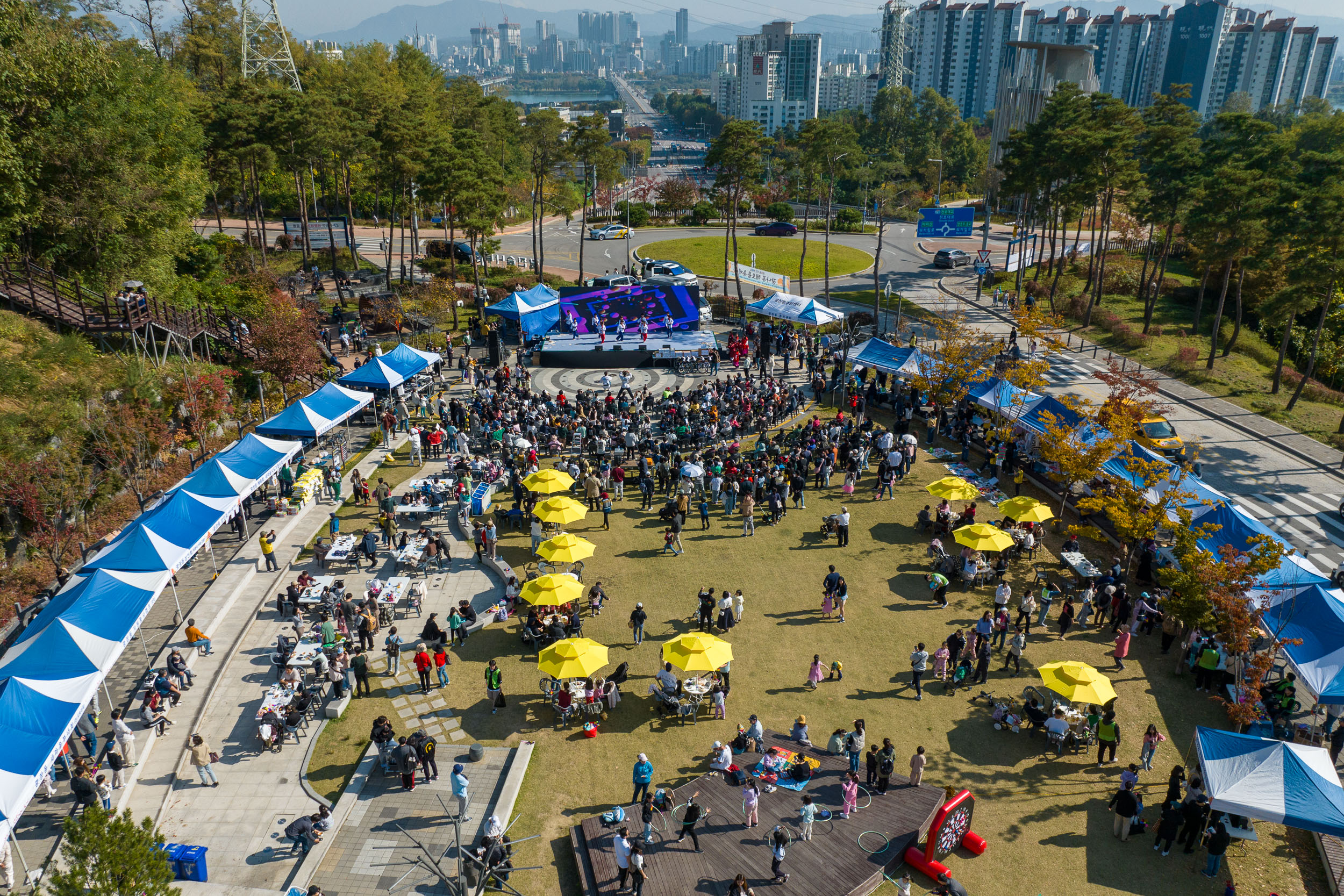 20231028-광장동 주민 한마당 광나루 해오름 축제 231028-0018_G_154625.jpg