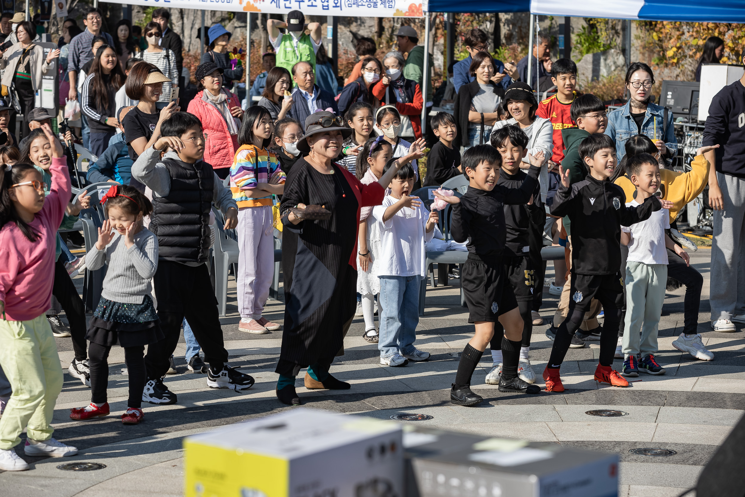 20231028-광장동 주민 한마당 광나루 해오름 축제 231028-0310_G_154704.jpg