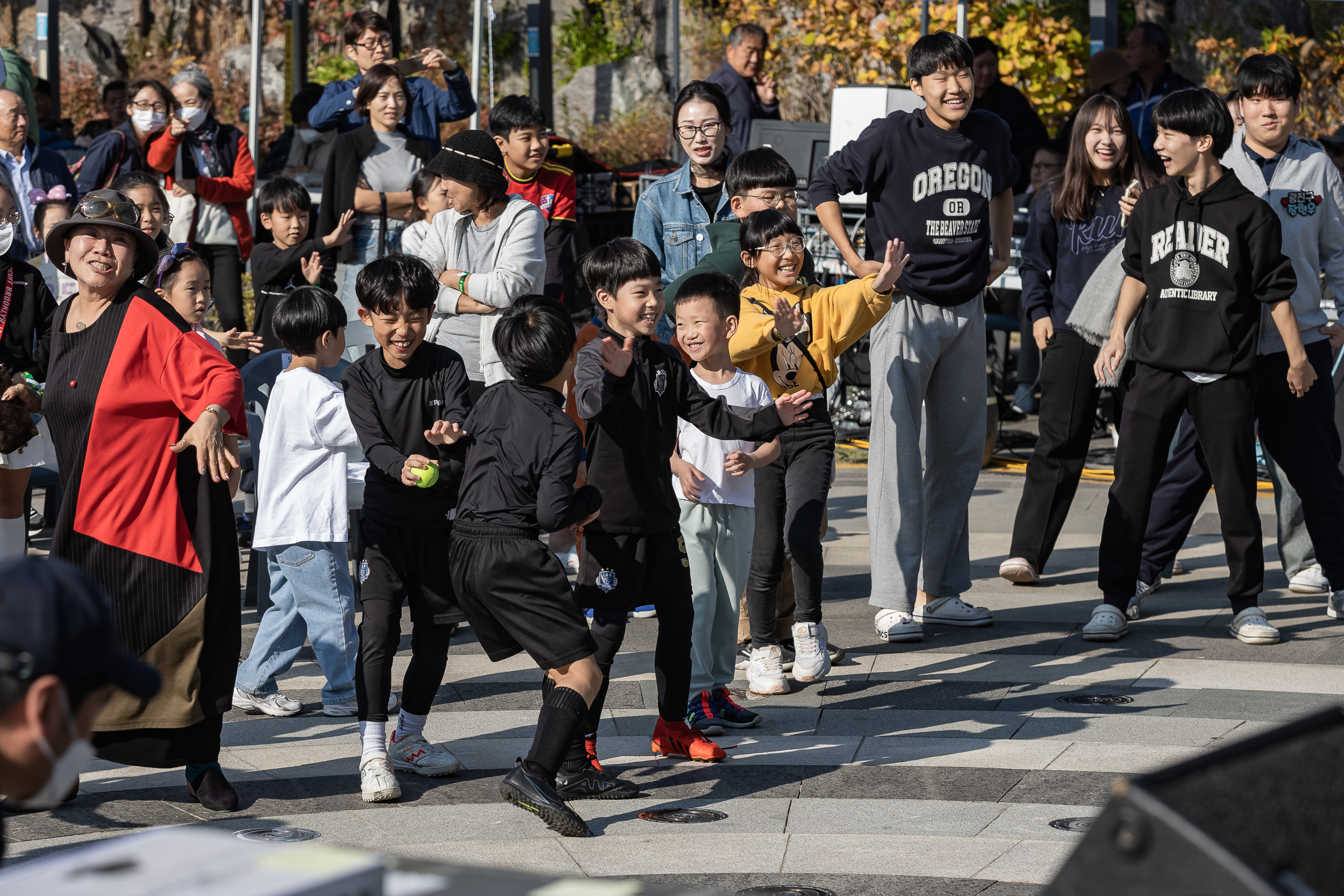 20231028-광장동 주민 한마당 광나루 해오름 축제 231028-0314_G_154705.jpg