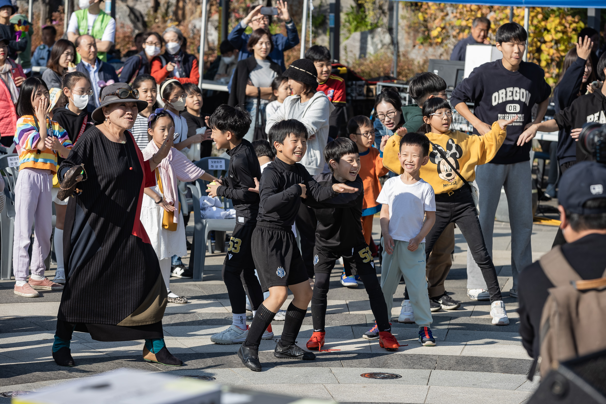 20231028-광장동 주민 한마당 광나루 해오름 축제 231028-0315_G_154705.jpg