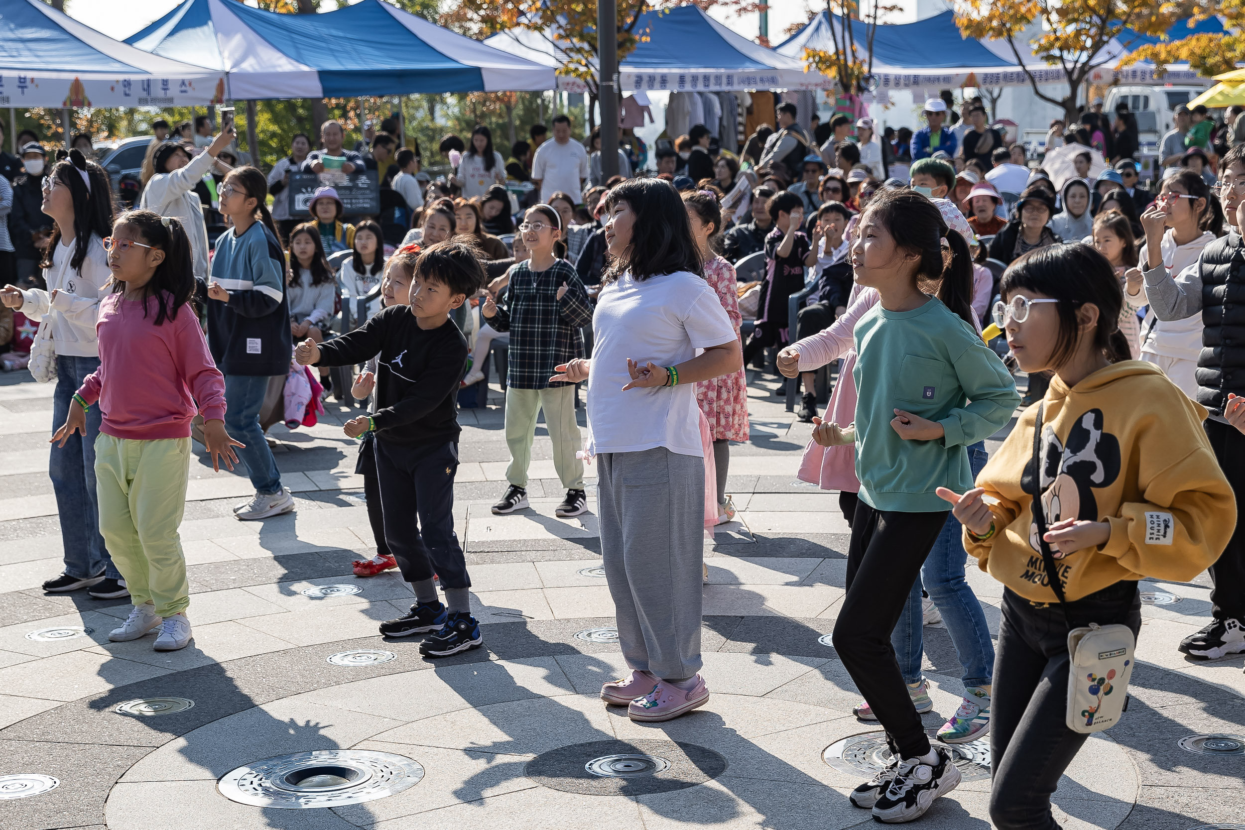 20231028-광장동 주민 한마당 광나루 해오름 축제 231028-0349_G_154709.jpg