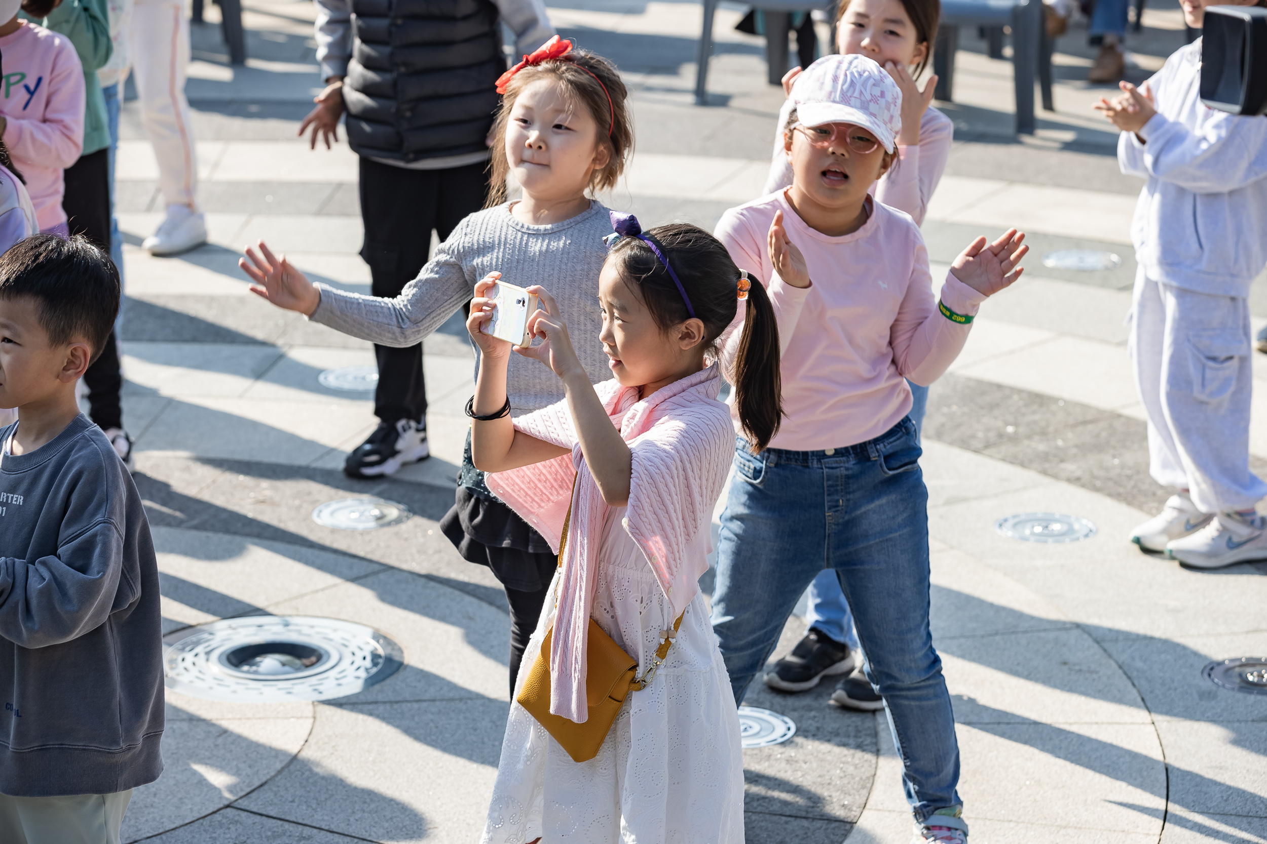 20231028-광장동 주민 한마당 광나루 해오름 축제 231028-0411_G_154718.jpg