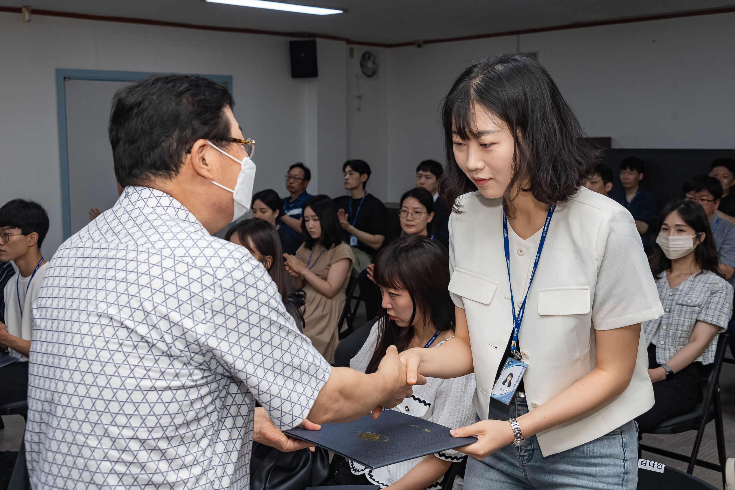 20230720-2023년 하반기 기술직 정기인사 발령장 수여식 230720-0478_G_143432.jpg