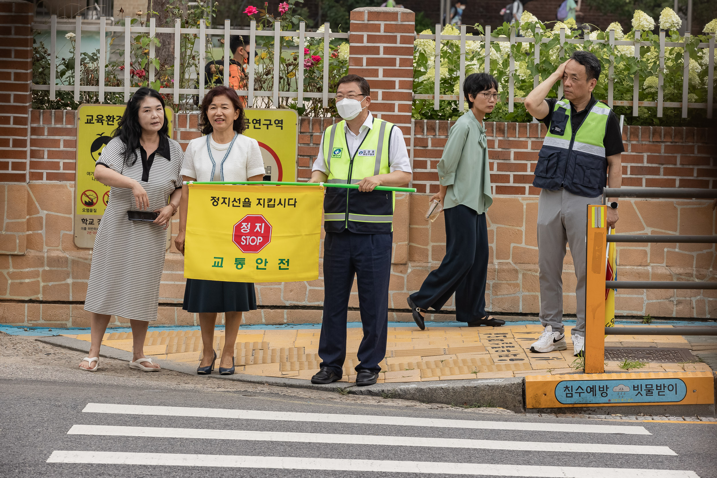 20230704-등굣길 꿈나무 교통안전지킴이 230704-0396_G_170906.jpg