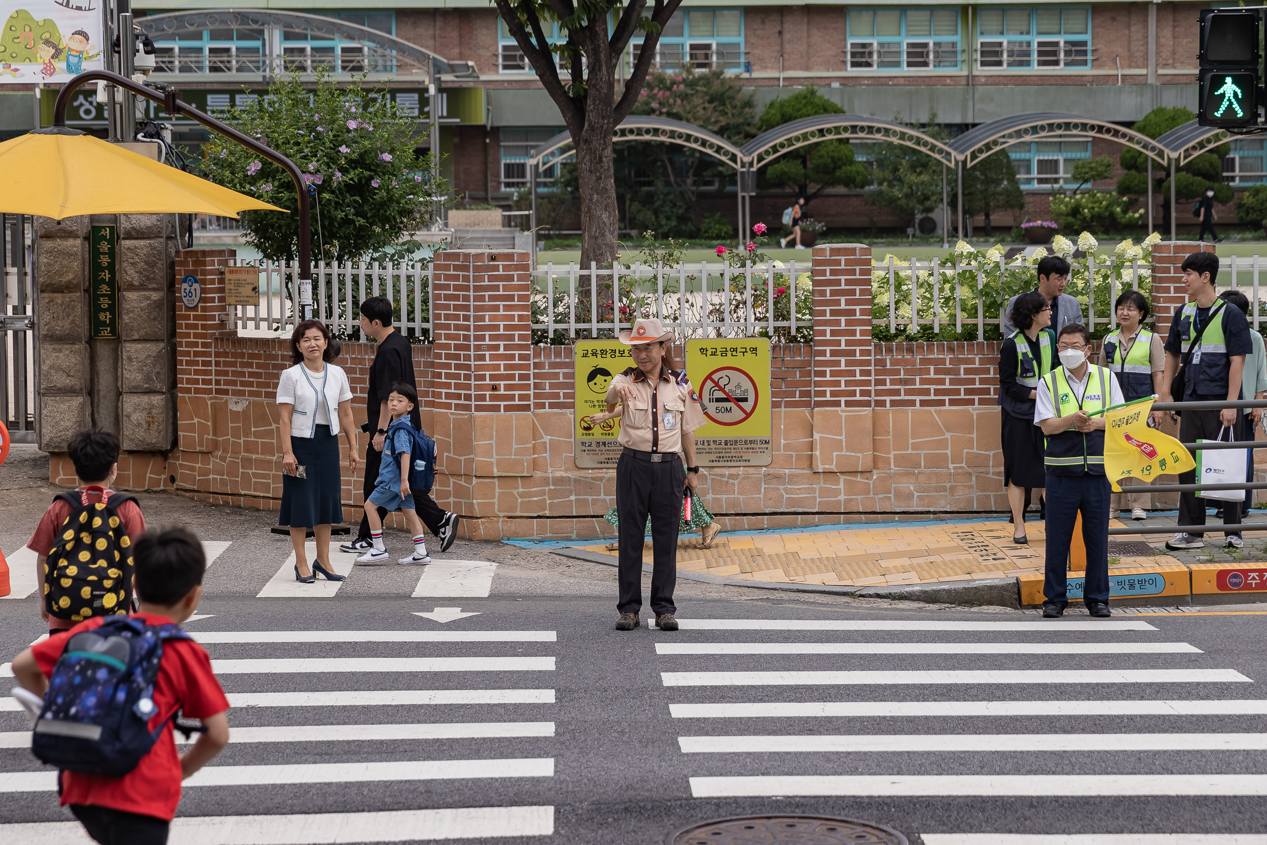 20230704-등굣길 꿈나무 교통안전지킴이 230704-0656_G_170907.jpg