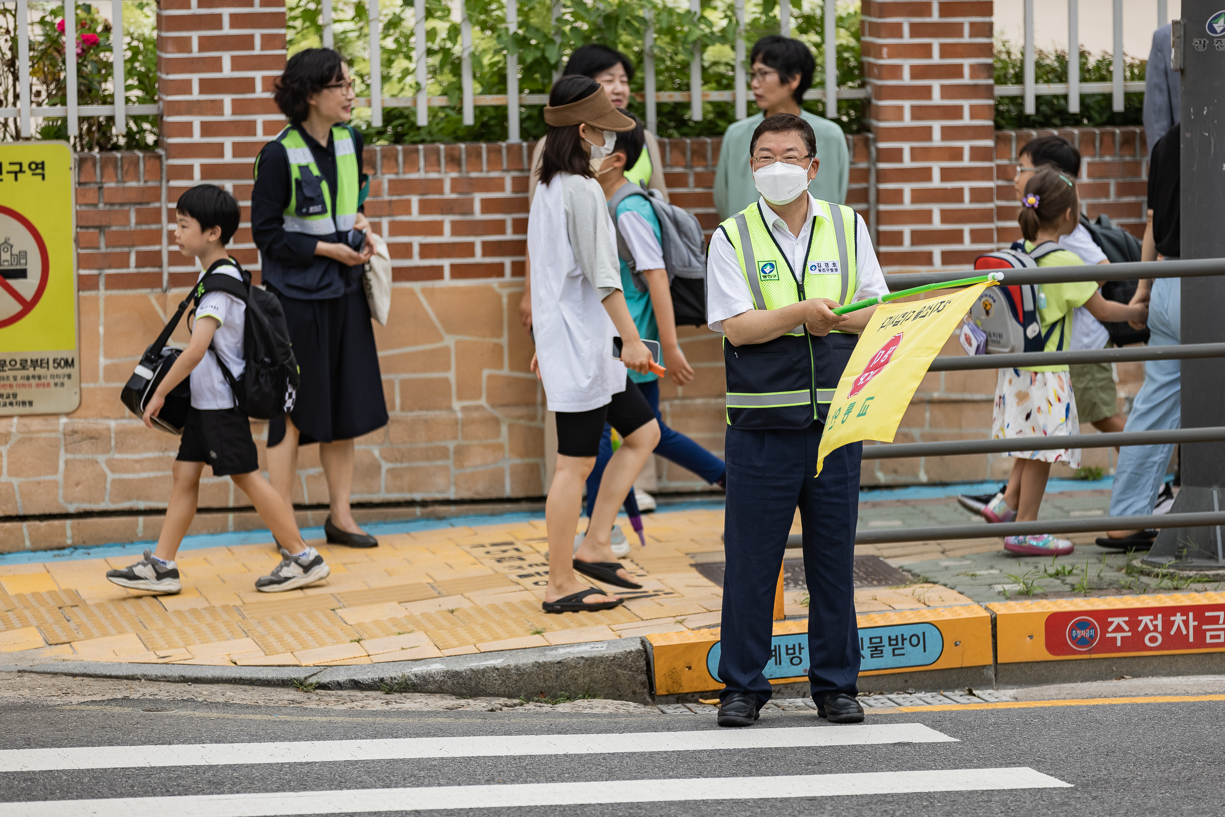 20230704-등굣길 꿈나무 교통안전지킴이 230704-0744_G_170907.jpg