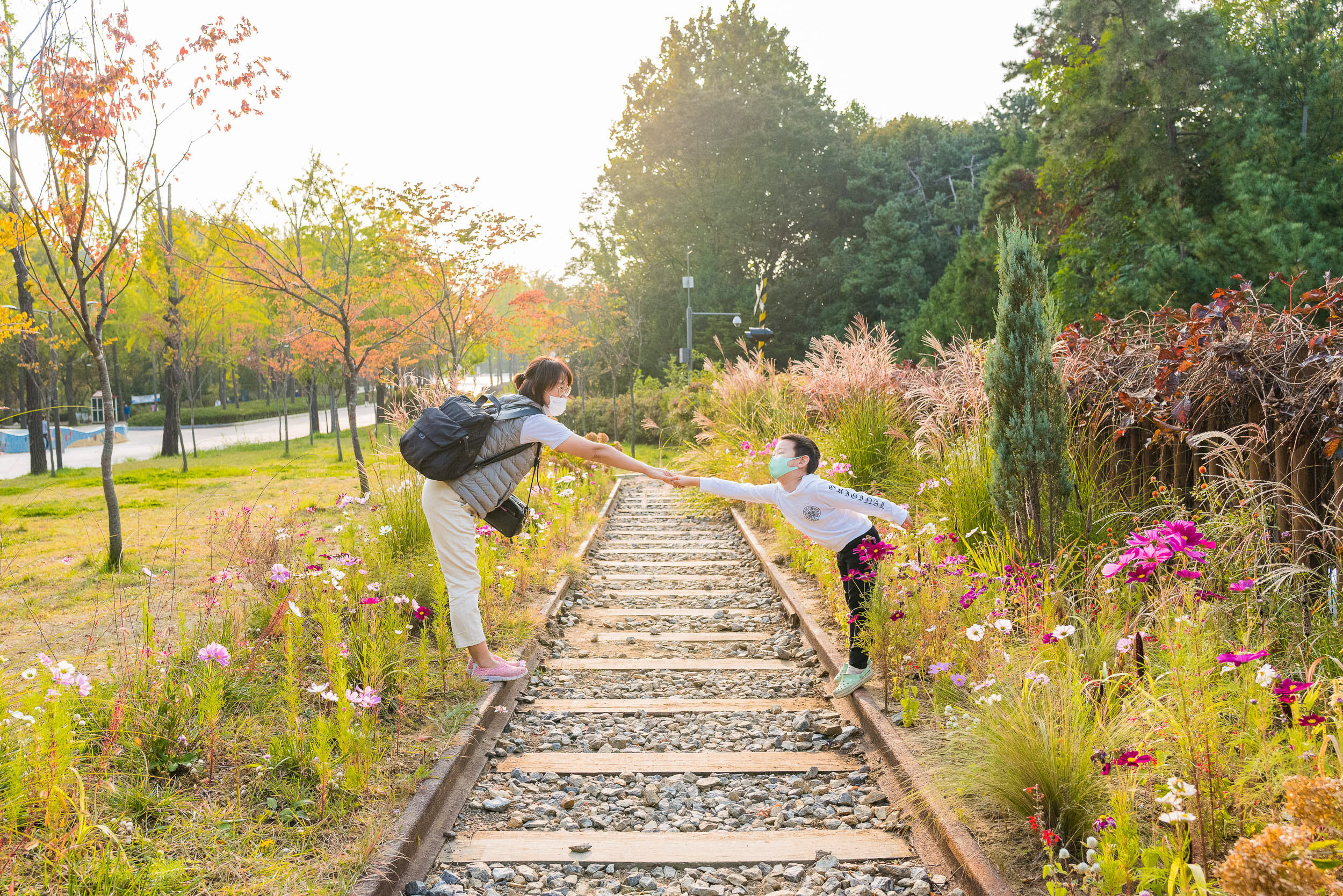 20230901-가을의 입구(아차산메아리 표지) 20230901_G_17_091302.jpg