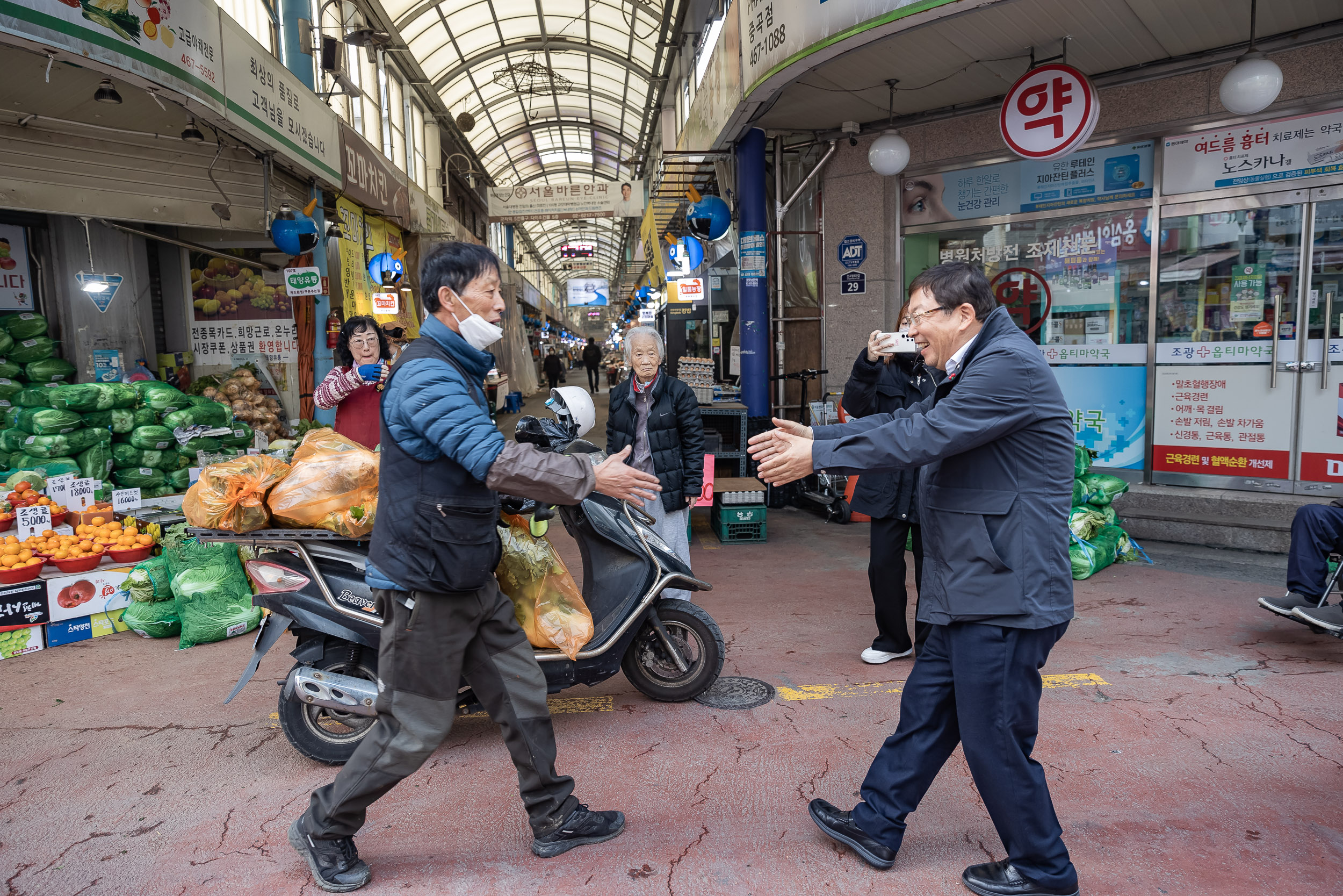 20231123고-주민과 함께하는 제13회 골목 경로.돌봄 231123_0207_G_130603.jpg