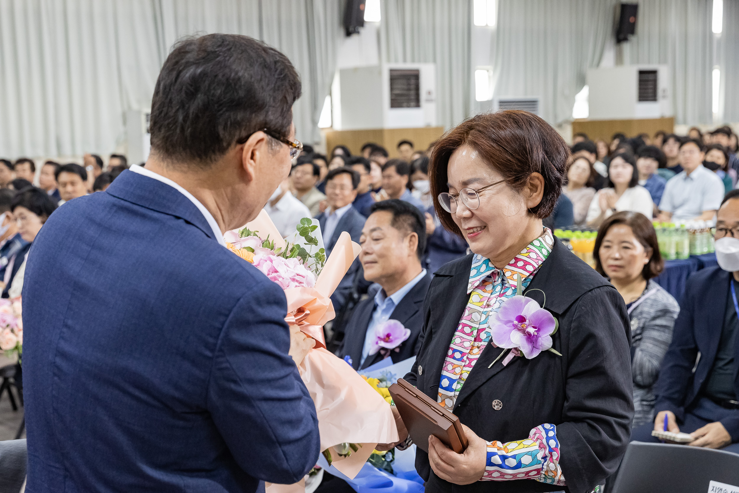 20230608-2023년도 2분기 정례조례 및 공로패 전수식 230608-0158_G_180312.jpg