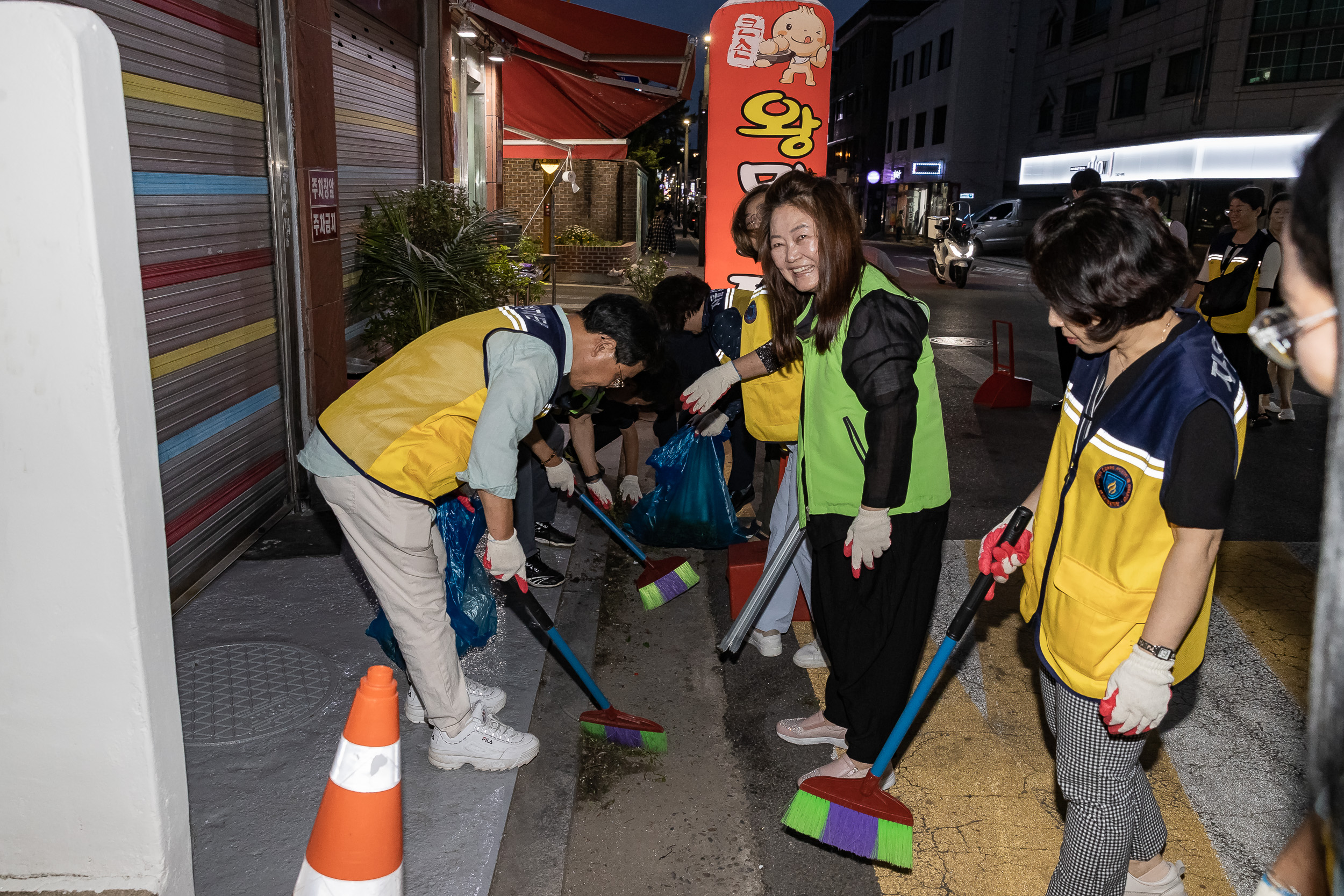 20230608-주민 합동 야간 순찰(구의1동) 230608-0105-1_G_221600.jpg