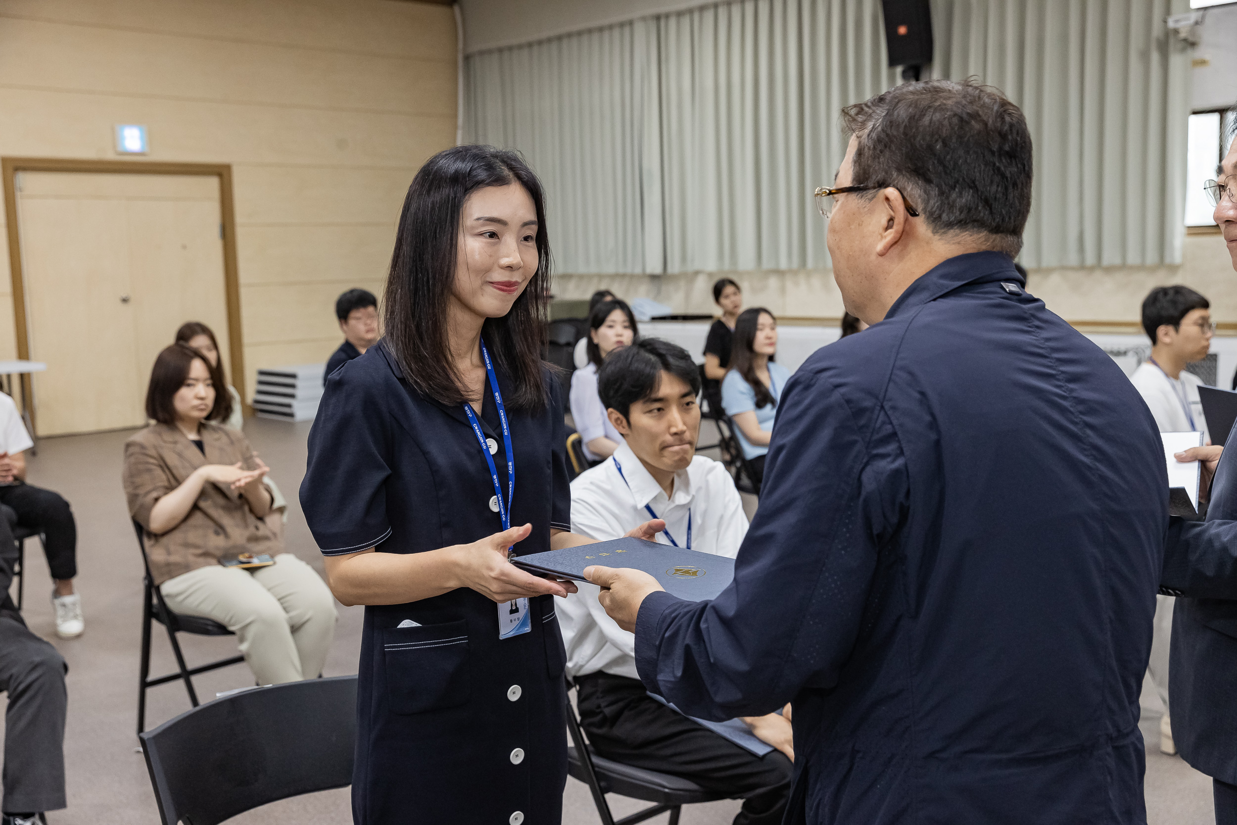 20230629-2023년 하반기 정기인사(8급 이하) 230629-0677-1_G_150355.jpg