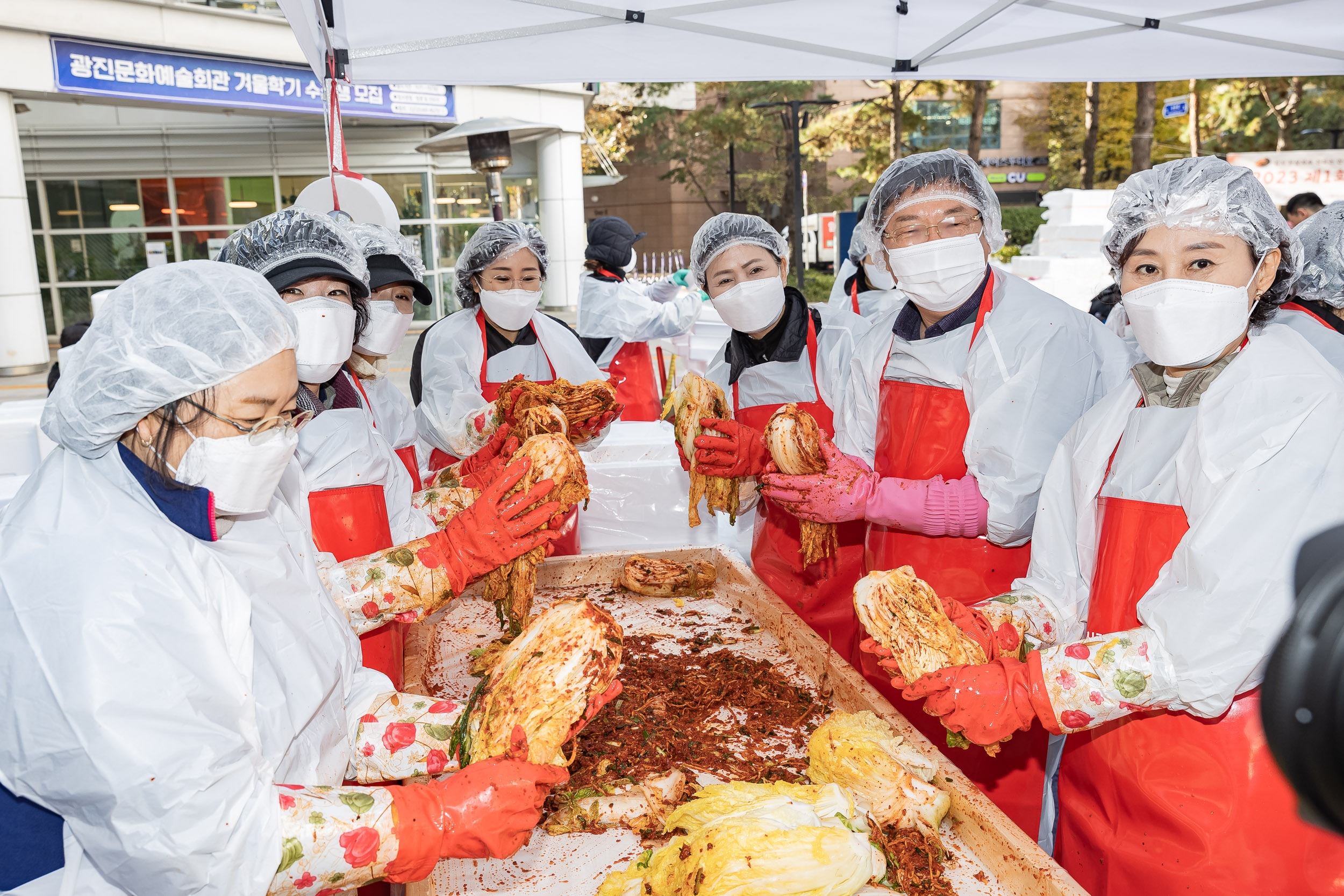 20231120-제1회 광진 사랑의 김장축제 231120_0277_G_215919.jpg