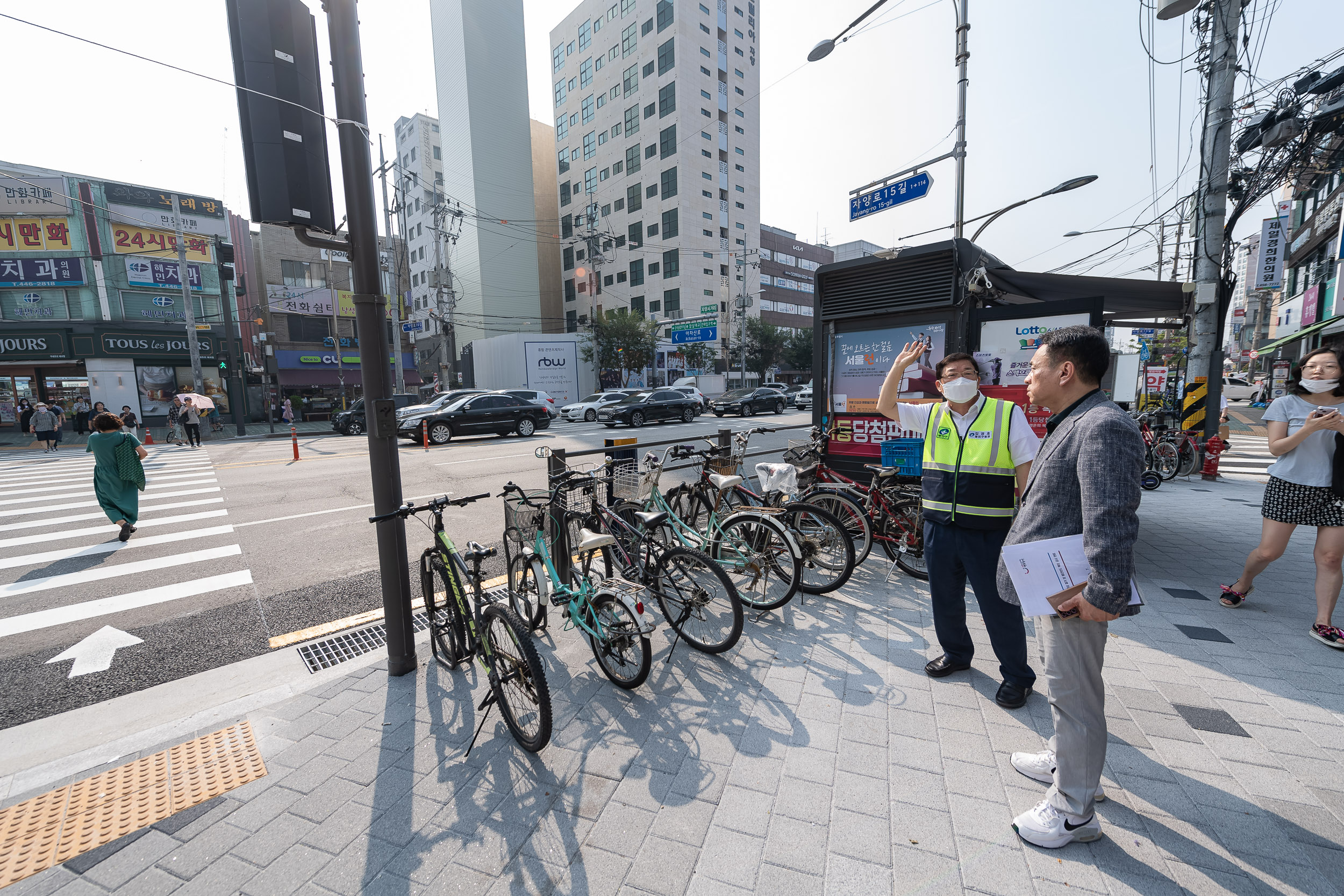 20230720-자양사거리 교통섬 철거 및 횡단보도 확장 공사 완료 230720-0182_G_151736.jpg