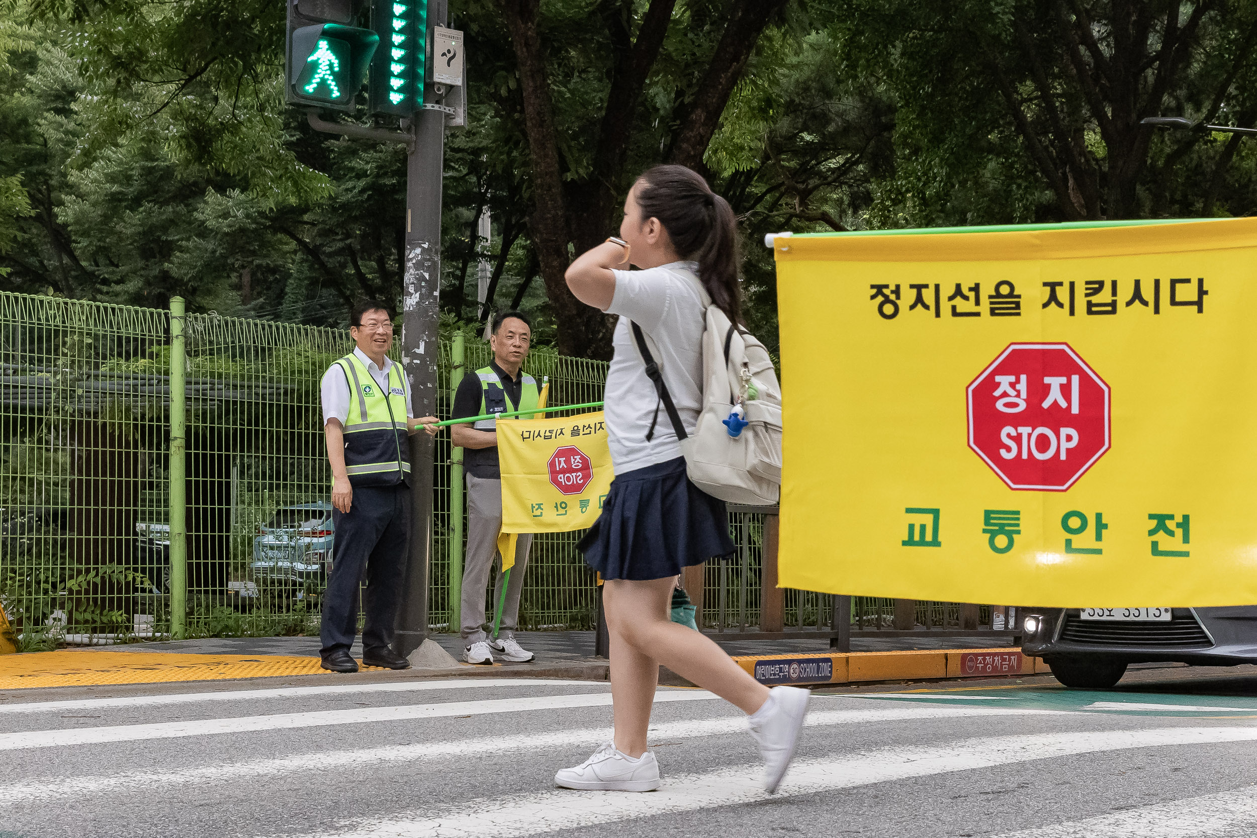 20230711-등굣길 교통안전지킴이 활동(동의초등학교) 230711-0187_G_132252.jpg