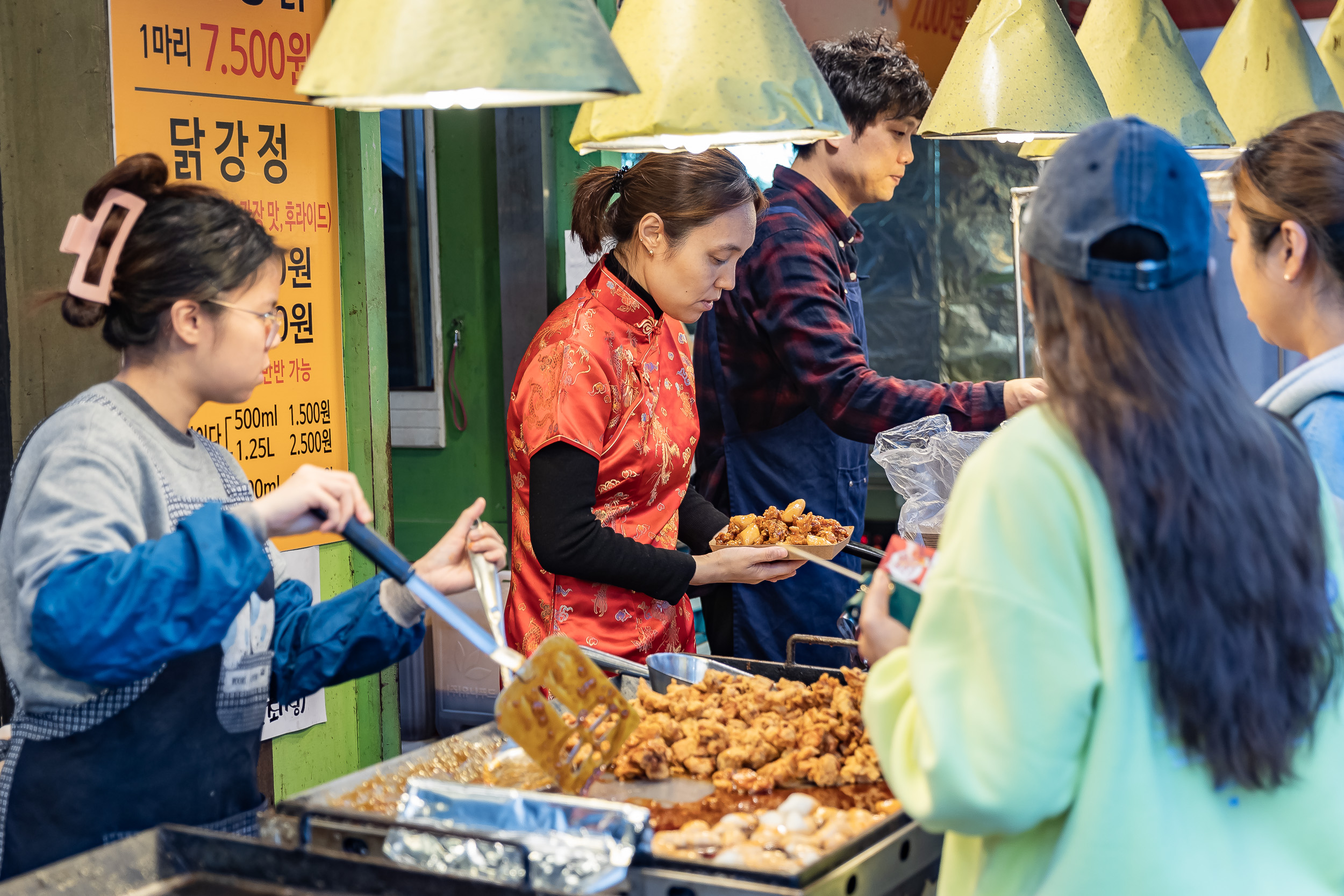 20231024-화양제일골목시장 화양연화 맥주축제 231024-0300_G_101907.jpg