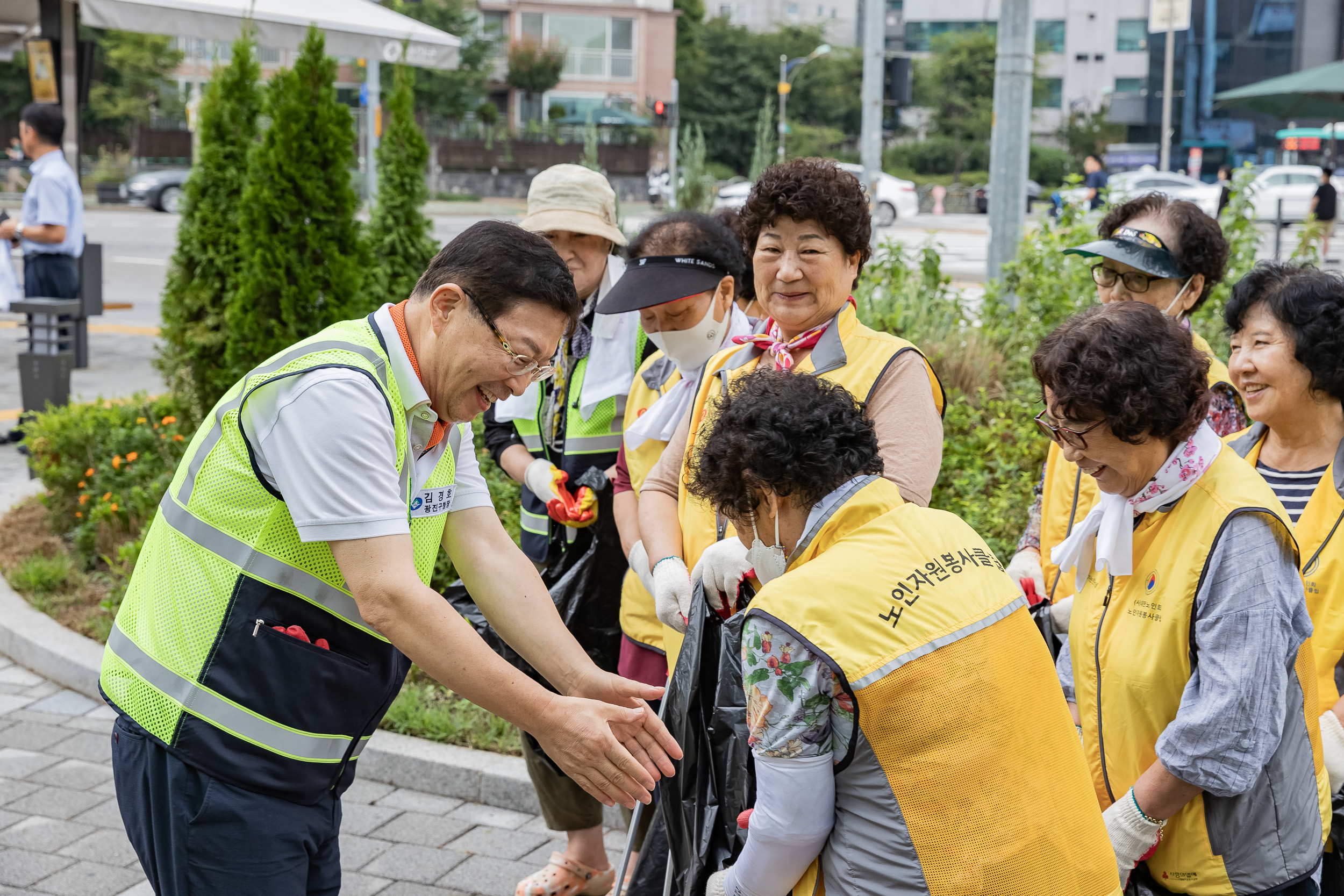 20230830-광장동 클린데이 230830-0120_G_123403.jpg