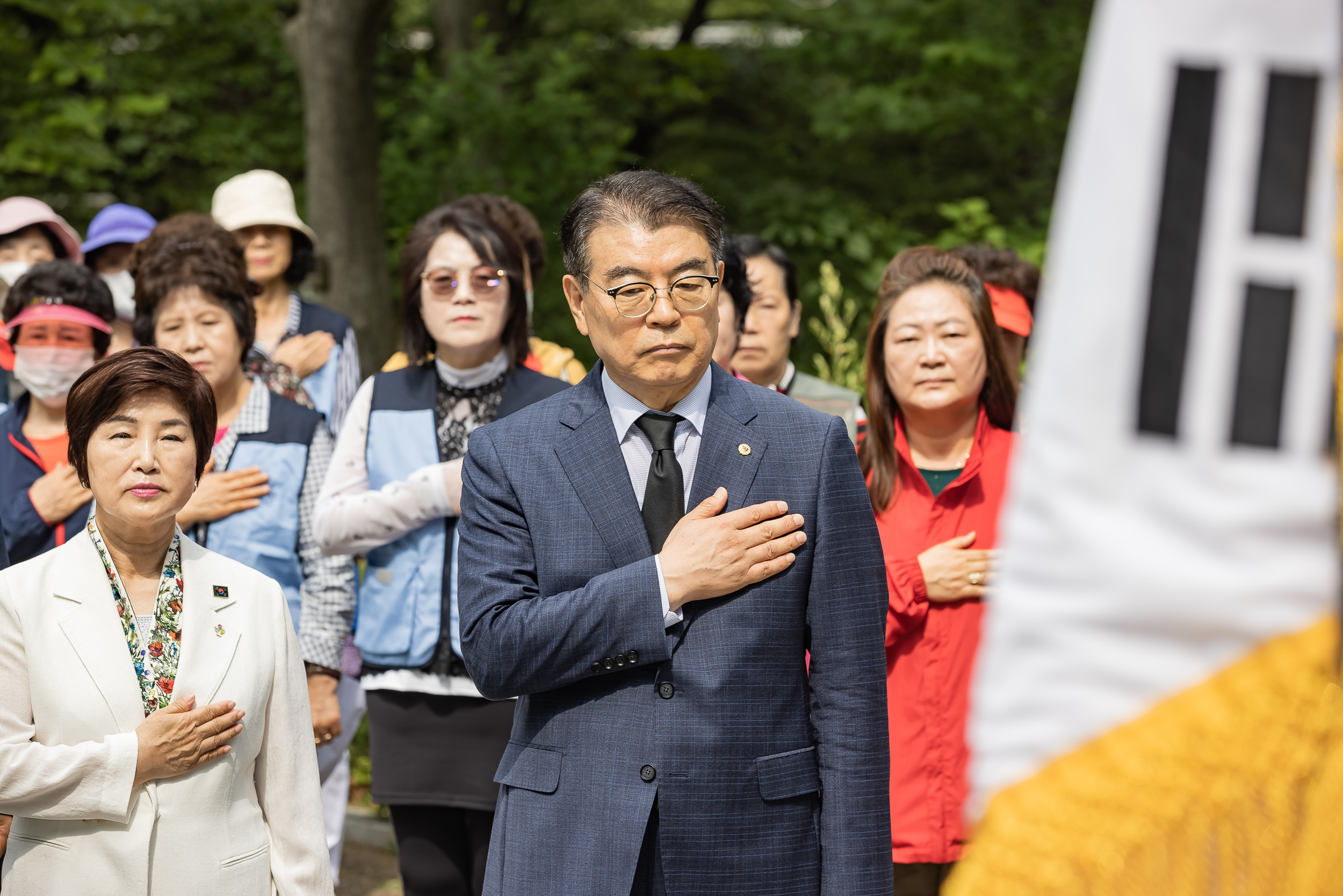 20230606-국자유총연맹 광진구지회 제68회 현충일 추념식 230606-0154_G_164231.jpg