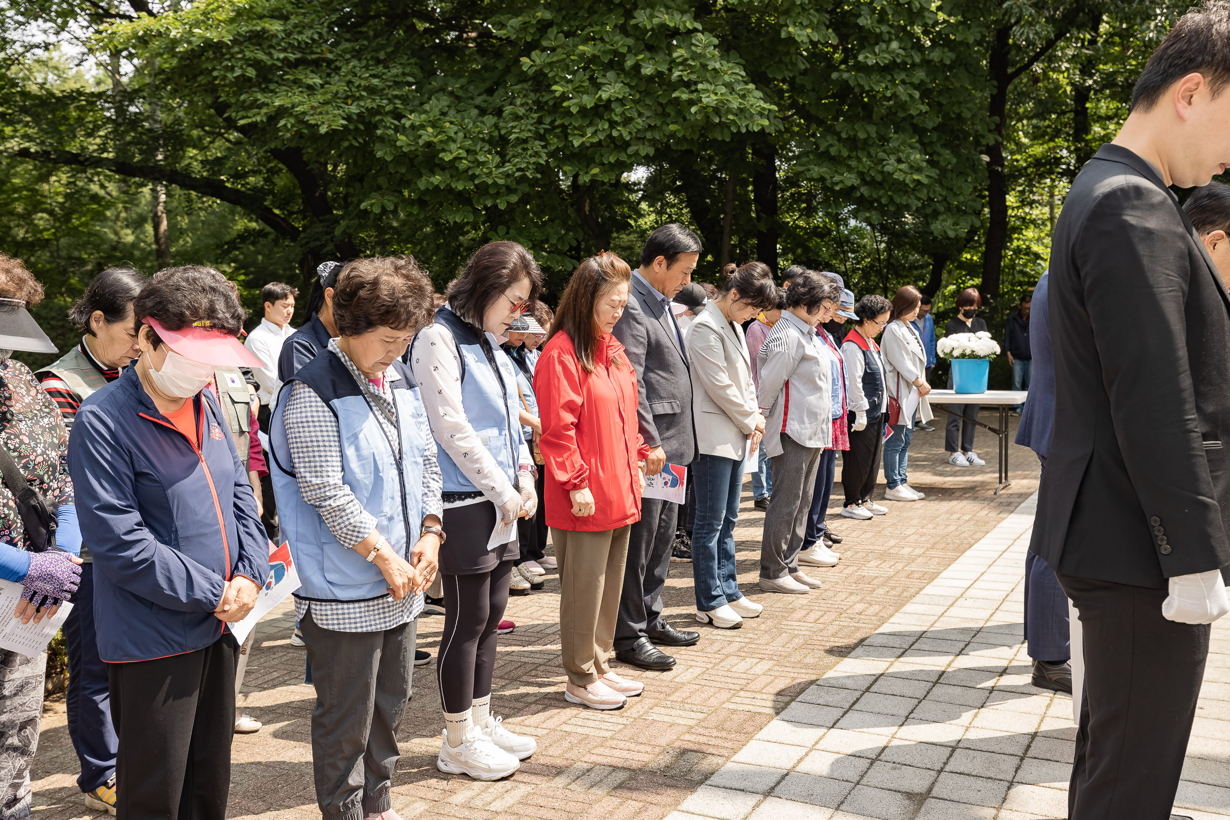 20230606-국자유총연맹 광진구지회 제68회 현충일 추념식 230606-0266_G_164234.jpg