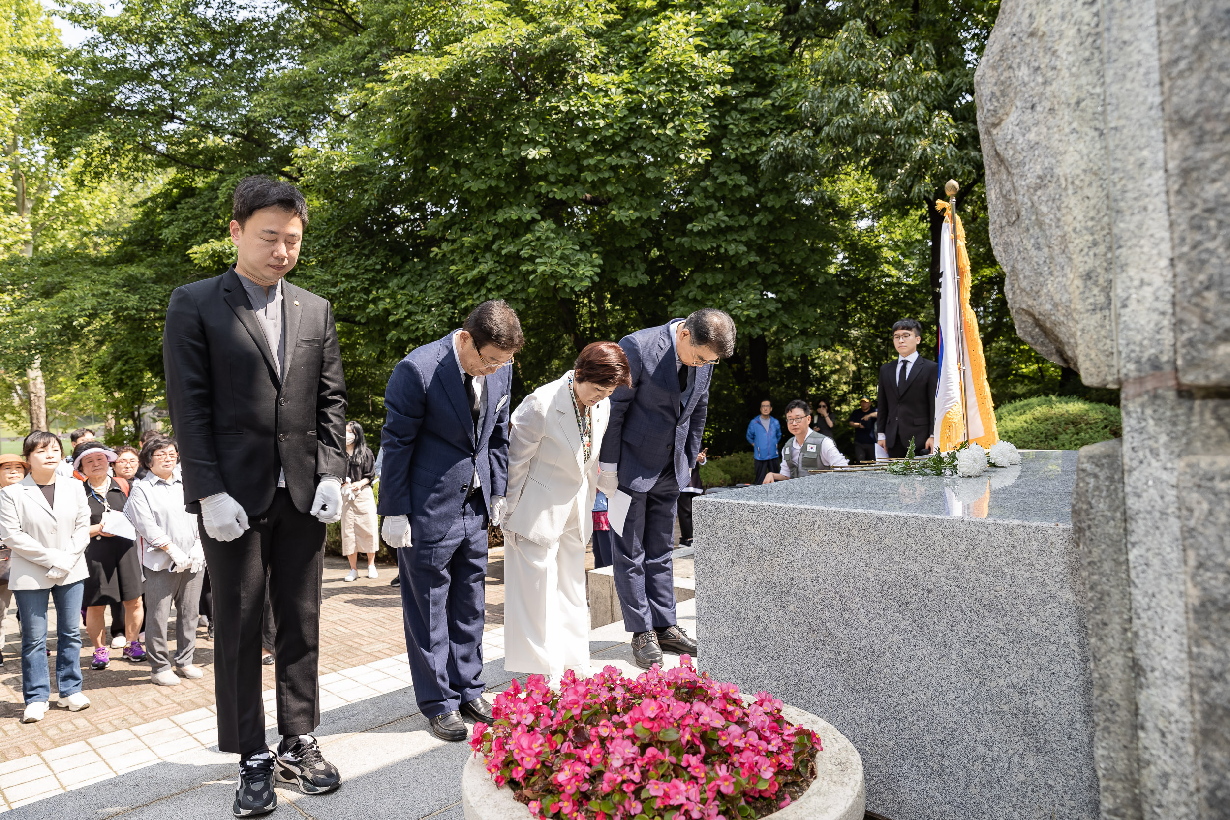 20230606-국자유총연맹 광진구지회 제68회 현충일 추념식 230606-0323_G_164235.jpg