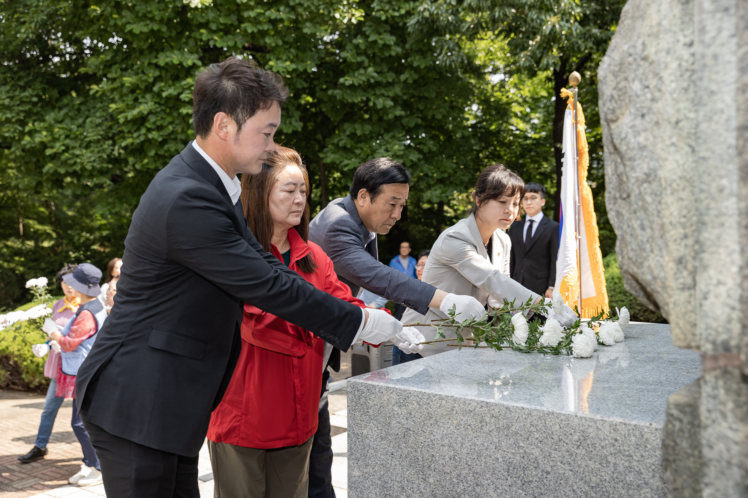 20230606-국자유총연맹 광진구지회 제68회 현충일 추념식 230606-0353_G_164236.jpg