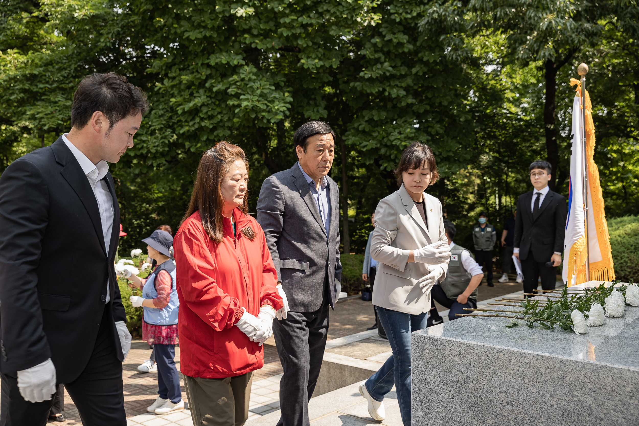 20230606-국자유총연맹 광진구지회 제68회 현충일 추념식 230606-0360_G_164236.jpg