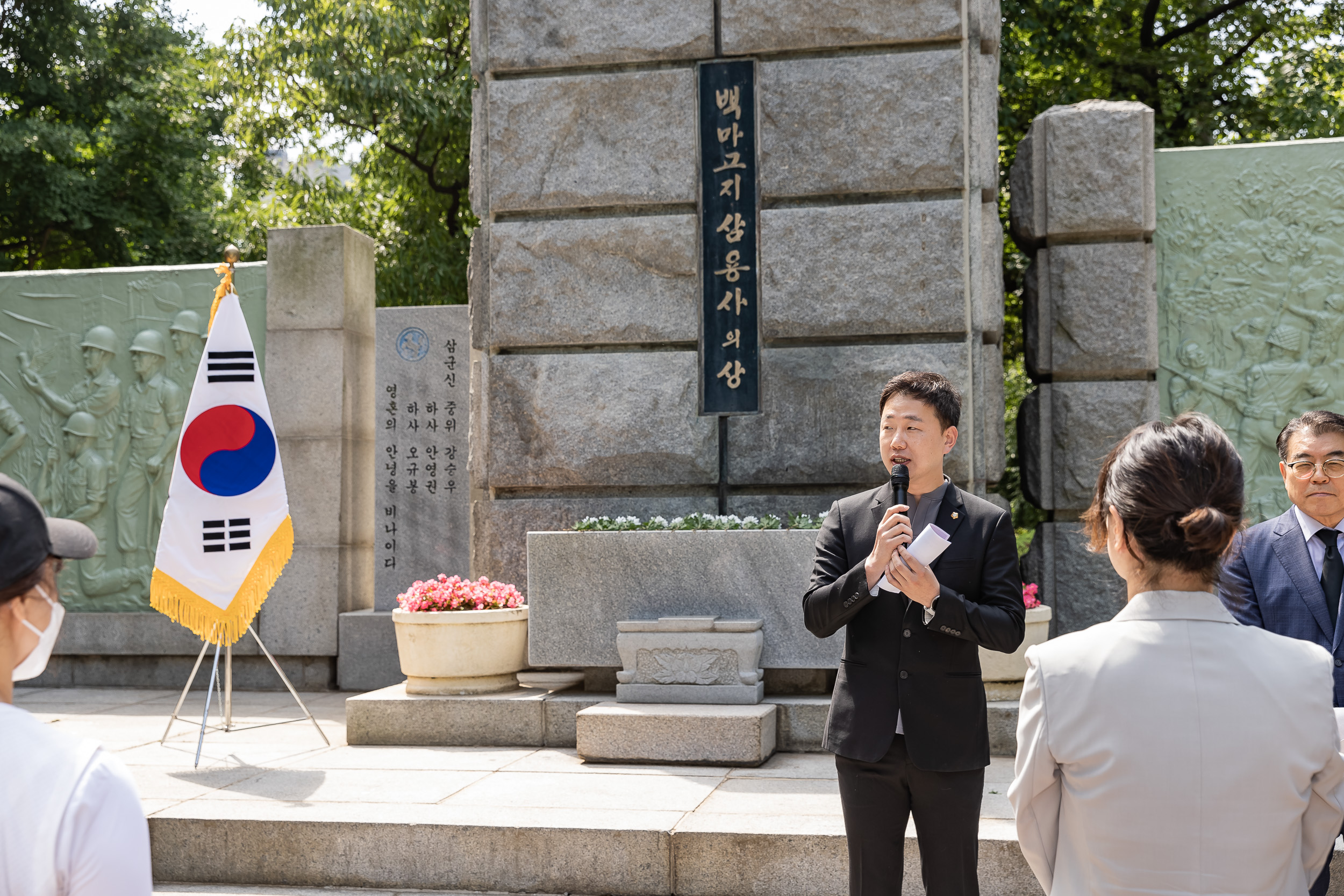 20230606-국자유총연맹 광진구지회 제68회 현충일 추념식 230606-0423_G_164238.jpg