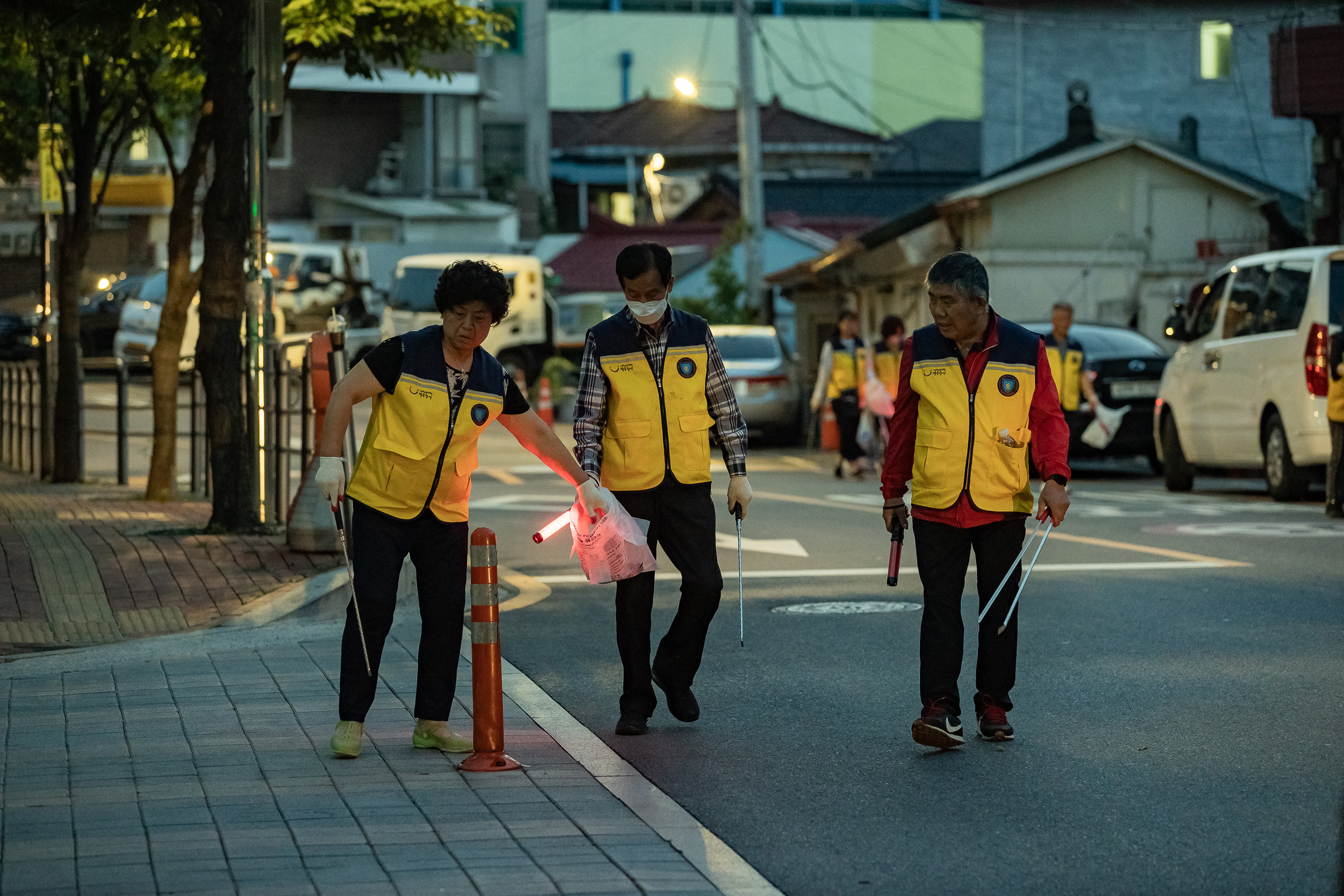 20230615-주민합동 야간순찰(구의2동) 230615-0276-1_G_192115.jpg