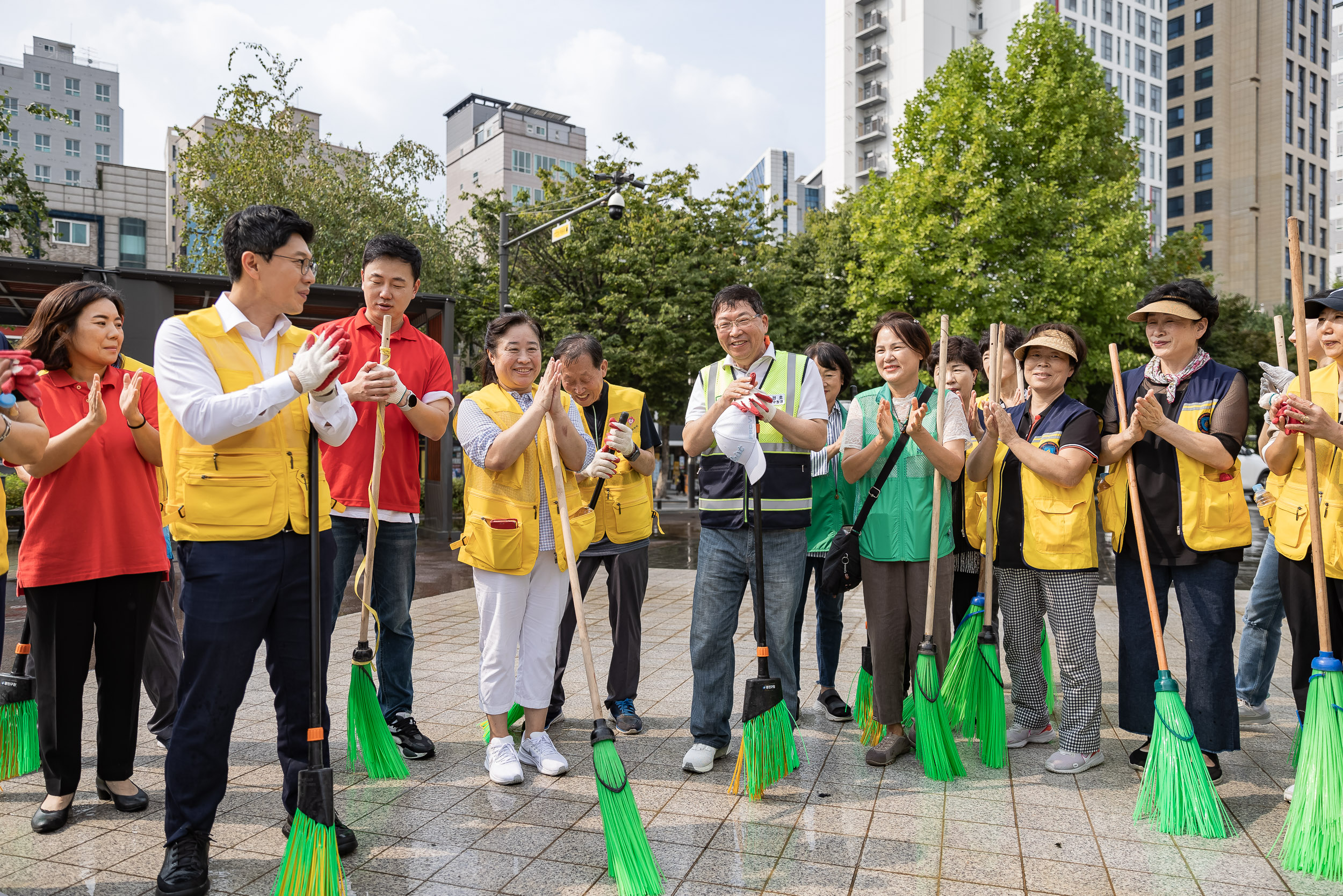 20230919-군자동 묵은 쓰레기 대청소 230919-2021_G_163412.jpg