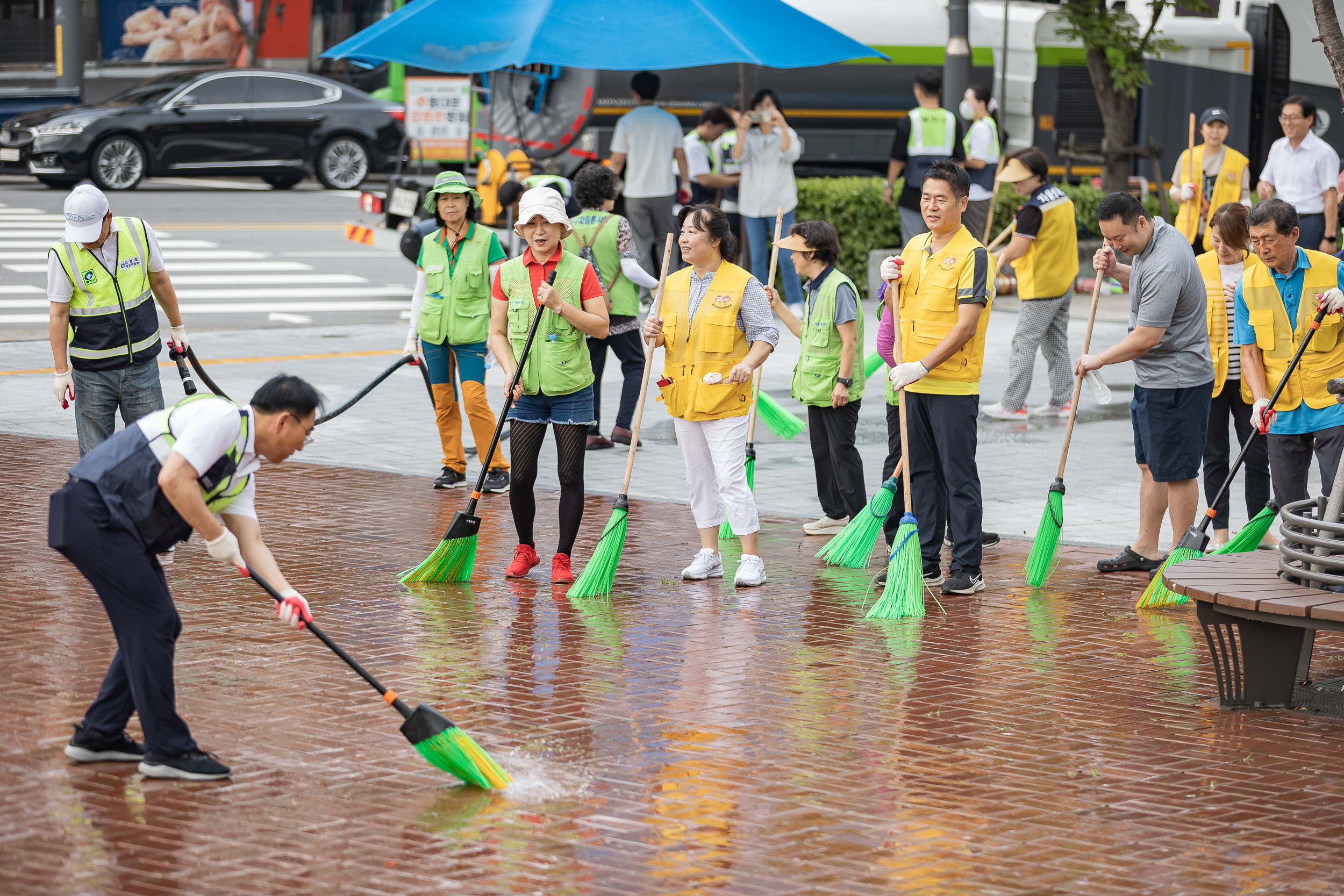 20230919-군자동 묵은 쓰레기 대청소 230919-0205_G_163334.jpg