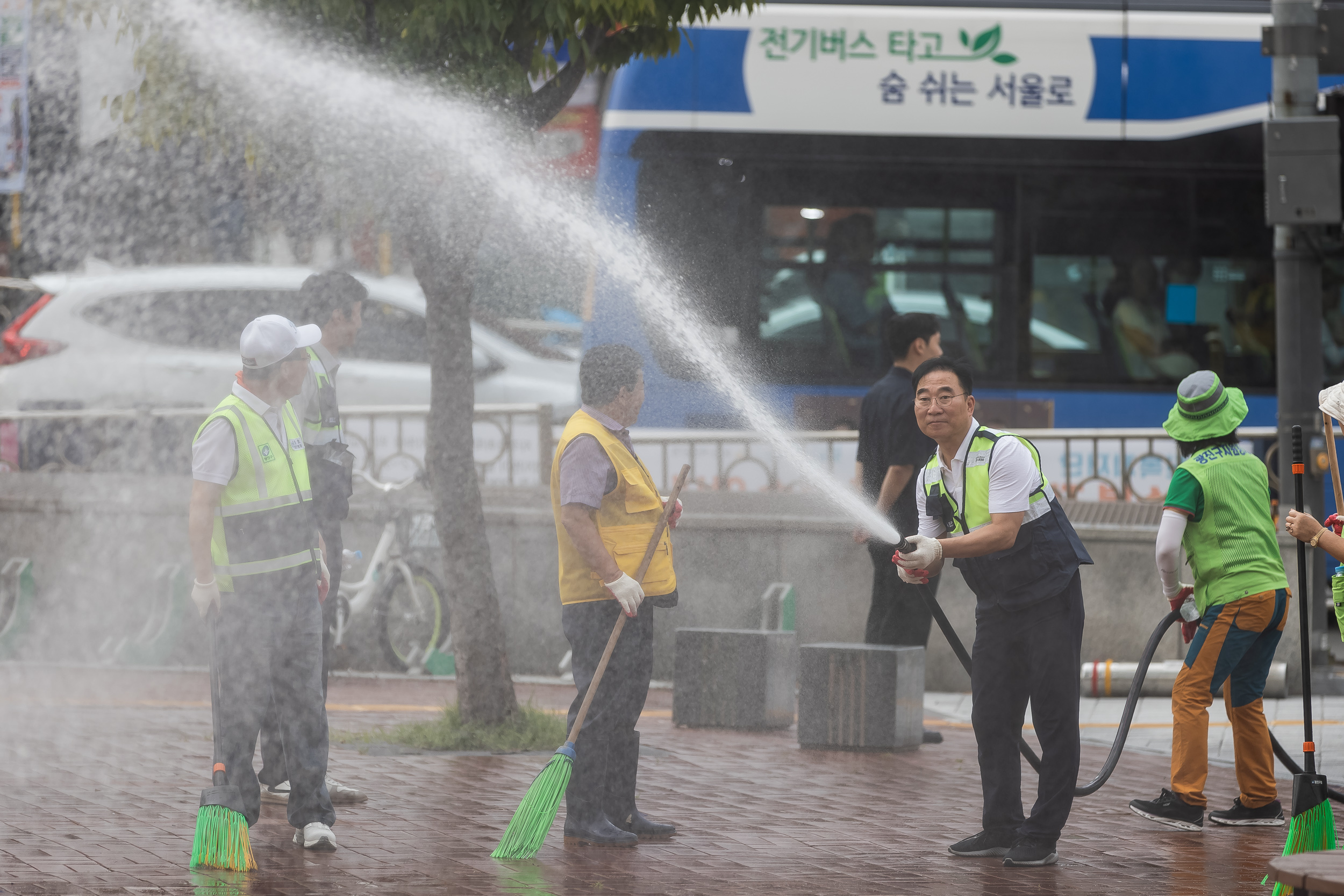 20230919-군자동 묵은 쓰레기 대청소 230919-0279_G_163335.jpg