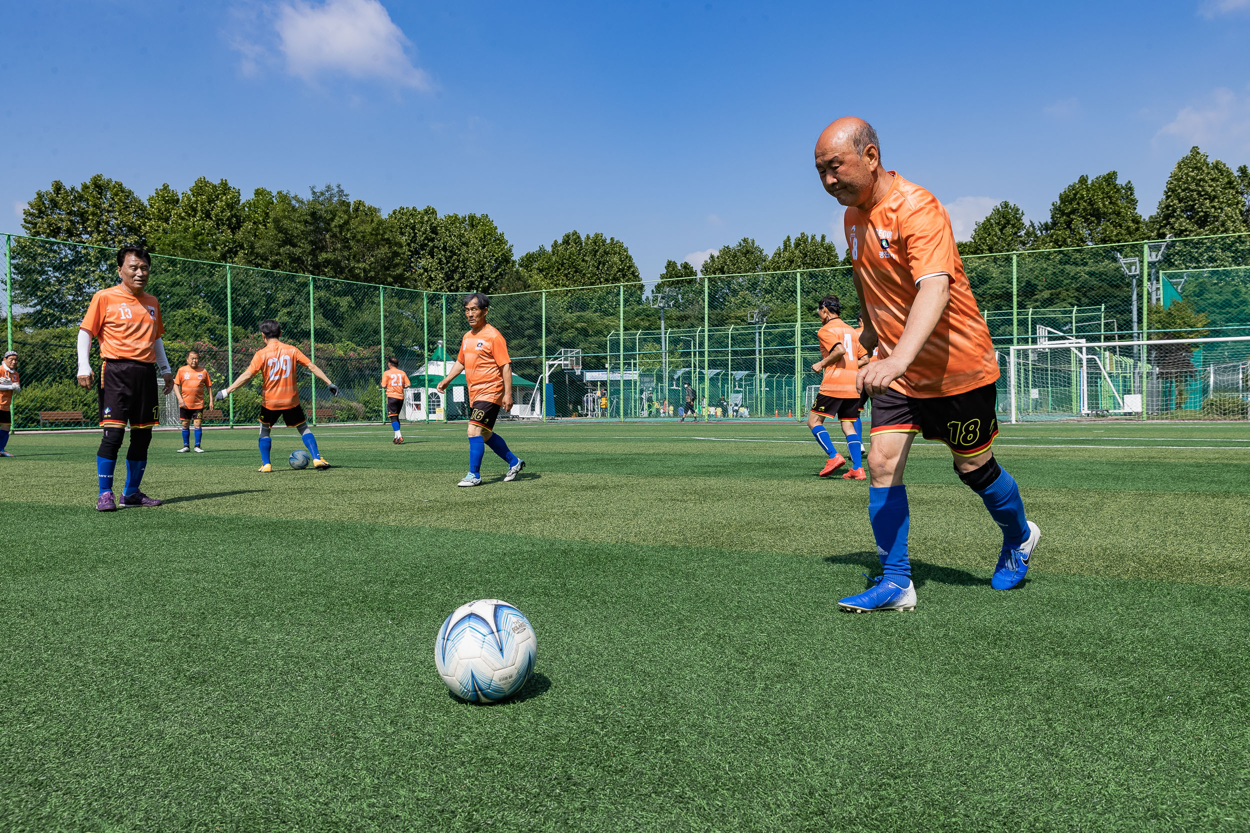 20230609-2023 서울시 장수축구대회 개최 230609-0417_G_111919.jpg