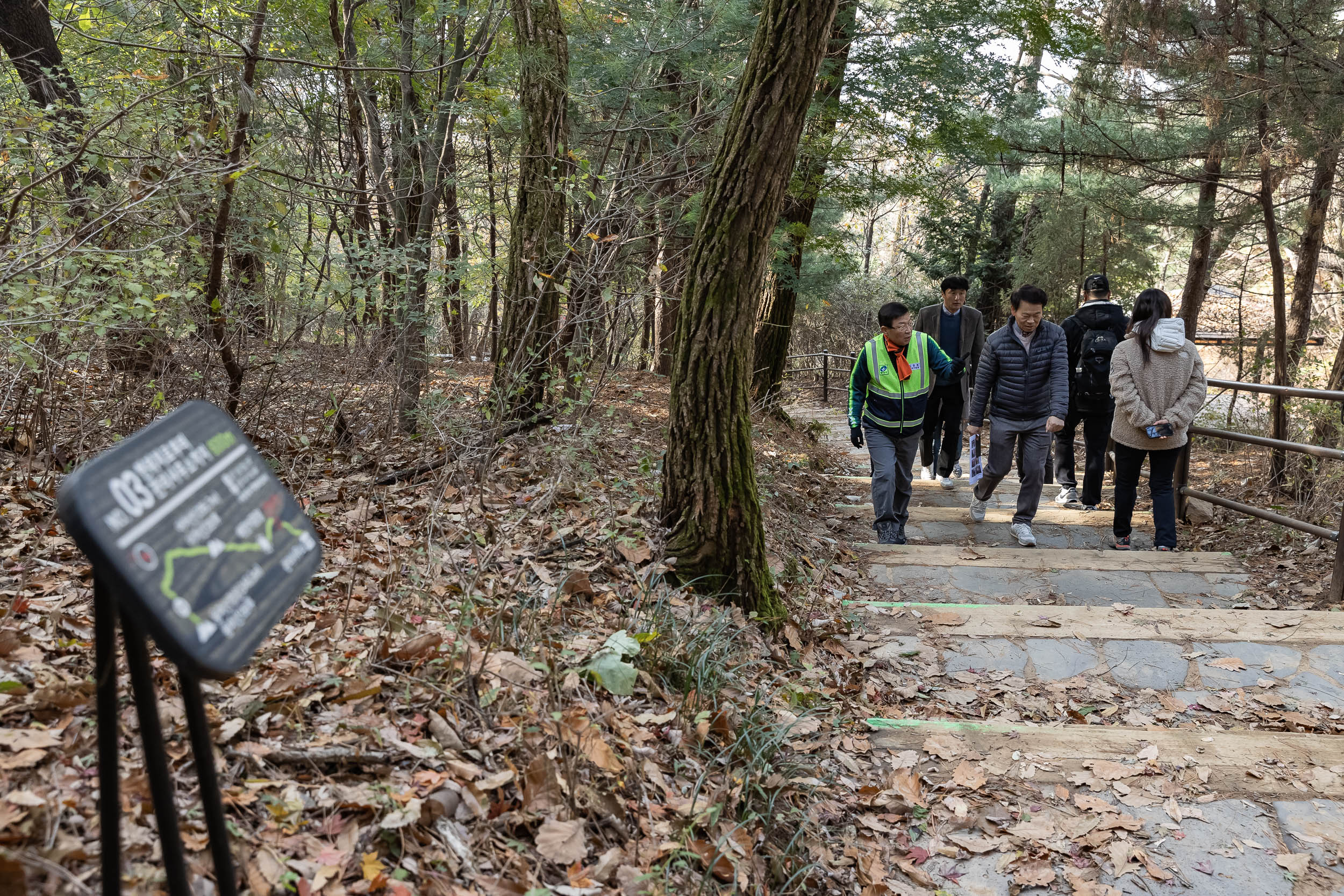 20231108-아차산 해맞이명소 정비사업 현장 방문 231108_0154_G_163036.jpg