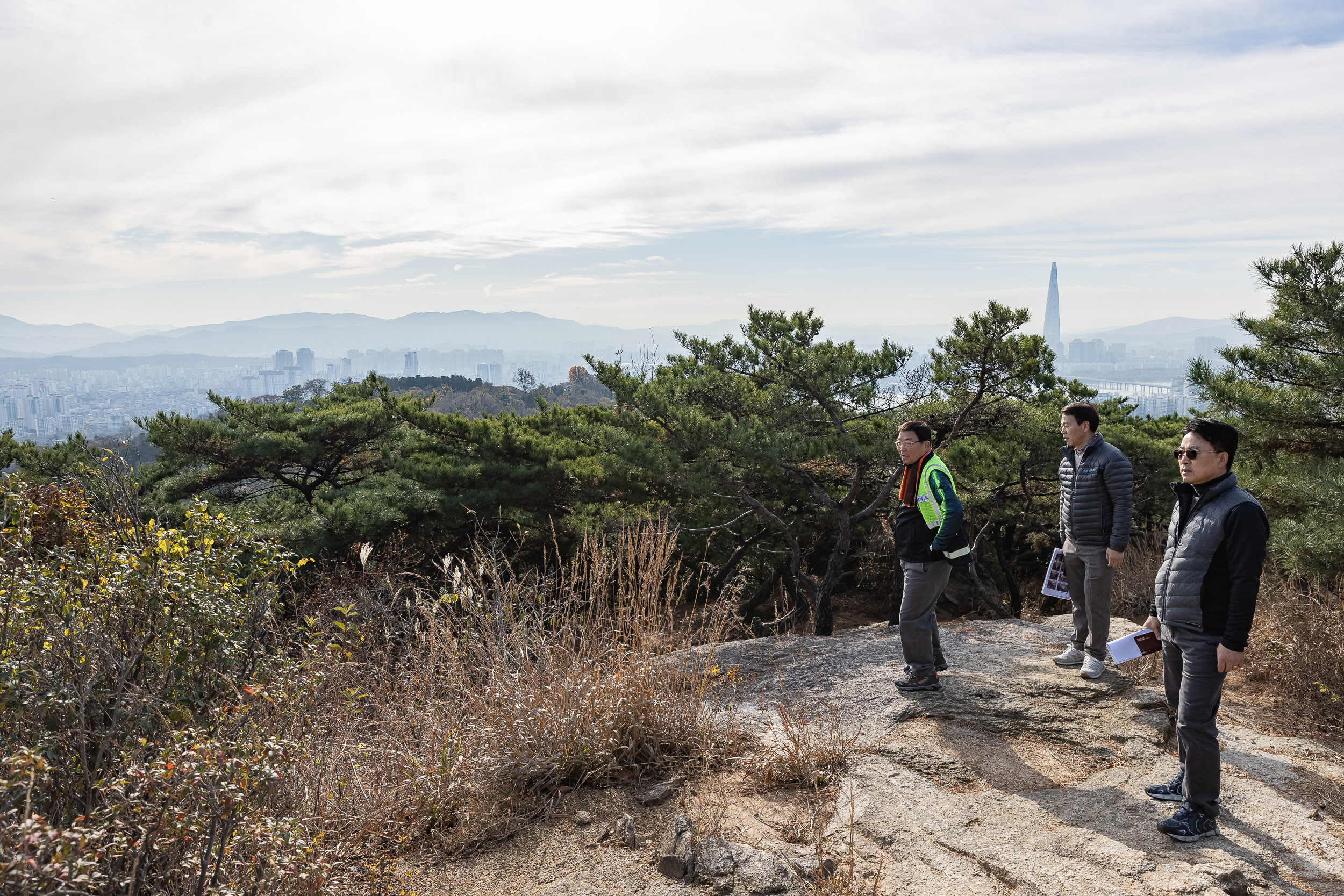 20231108-아차산 해맞이명소 정비사업 현장 방문 231108_0329_G_163041.jpg