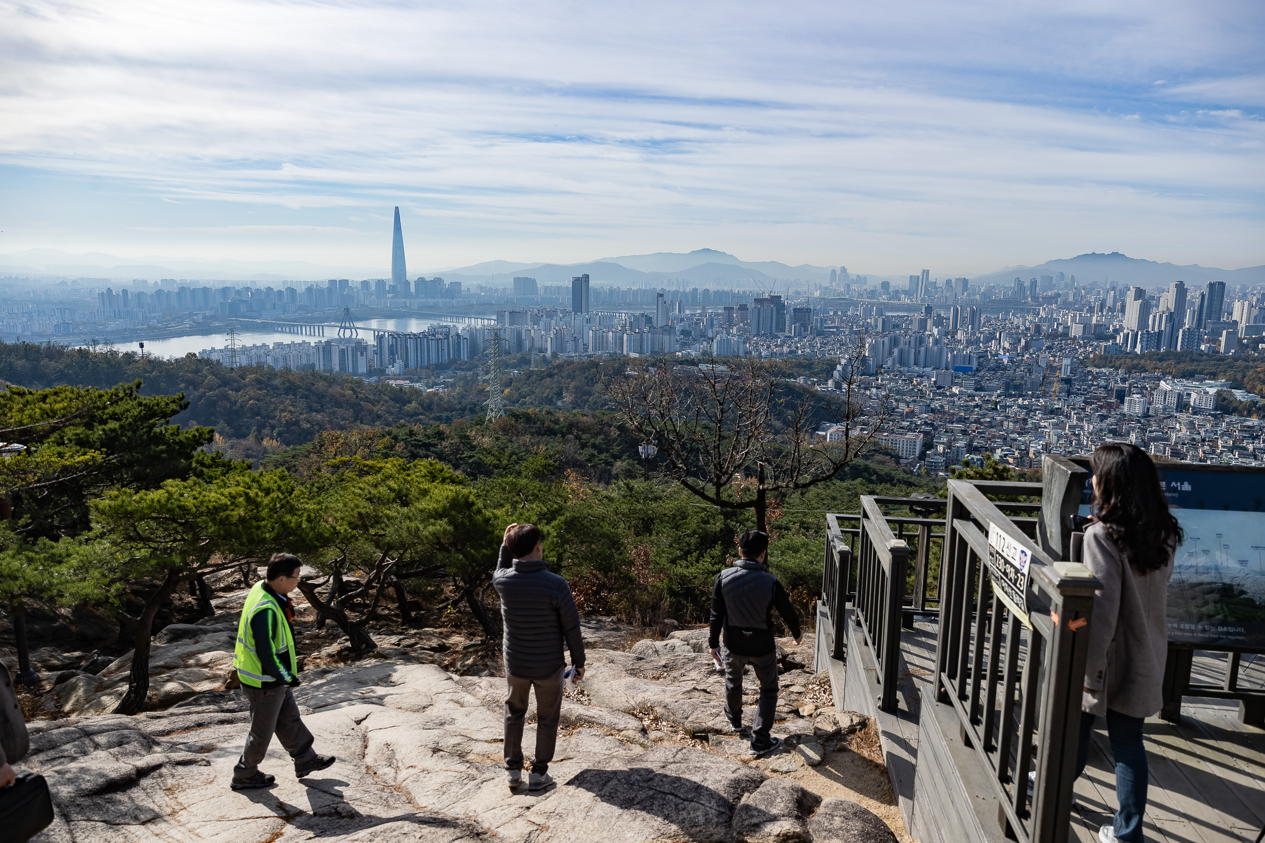 20231108-아차산 해맞이명소 정비사업 현장 방문 231108_0391_G_163043.jpg